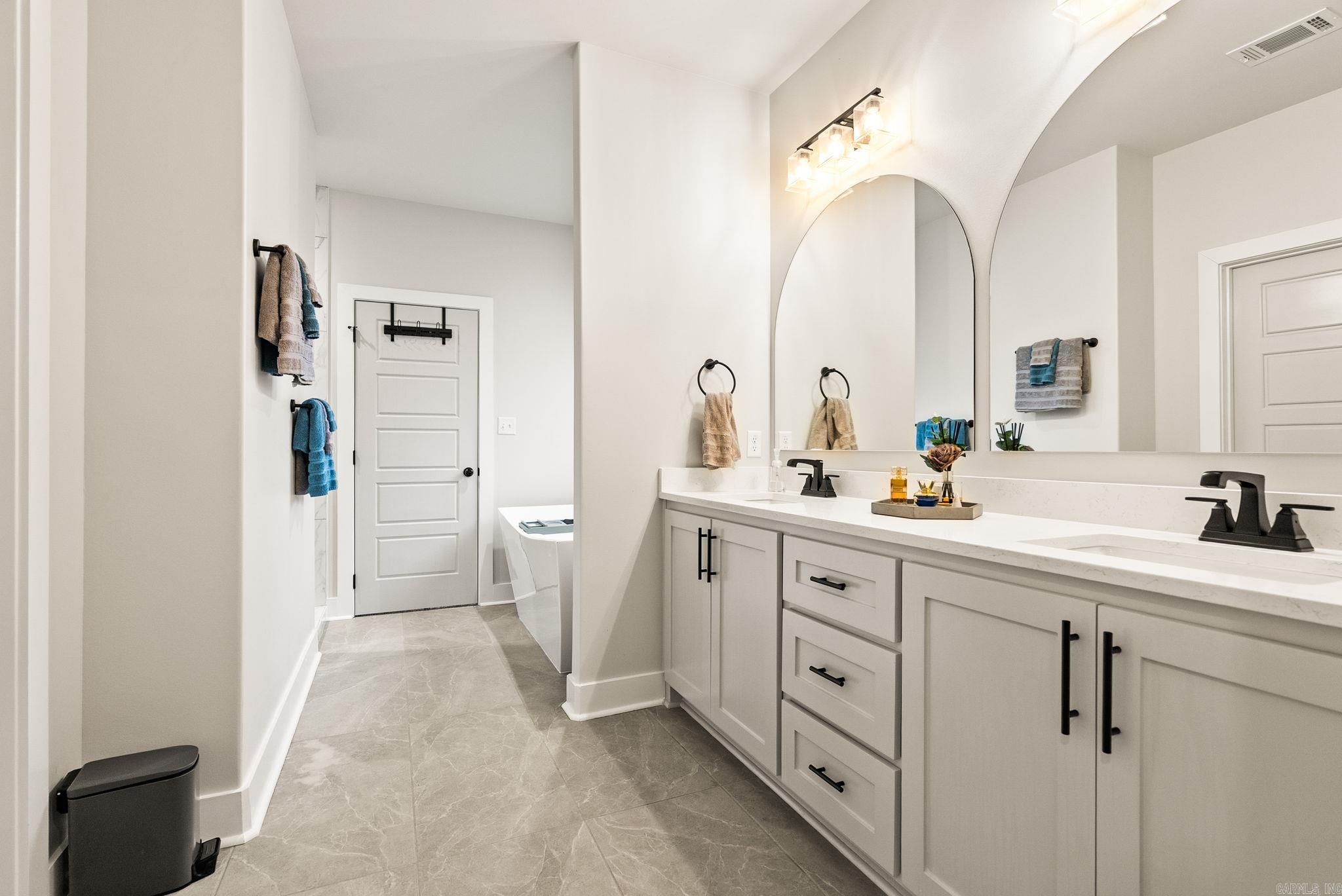 STONEBROOK - Residential