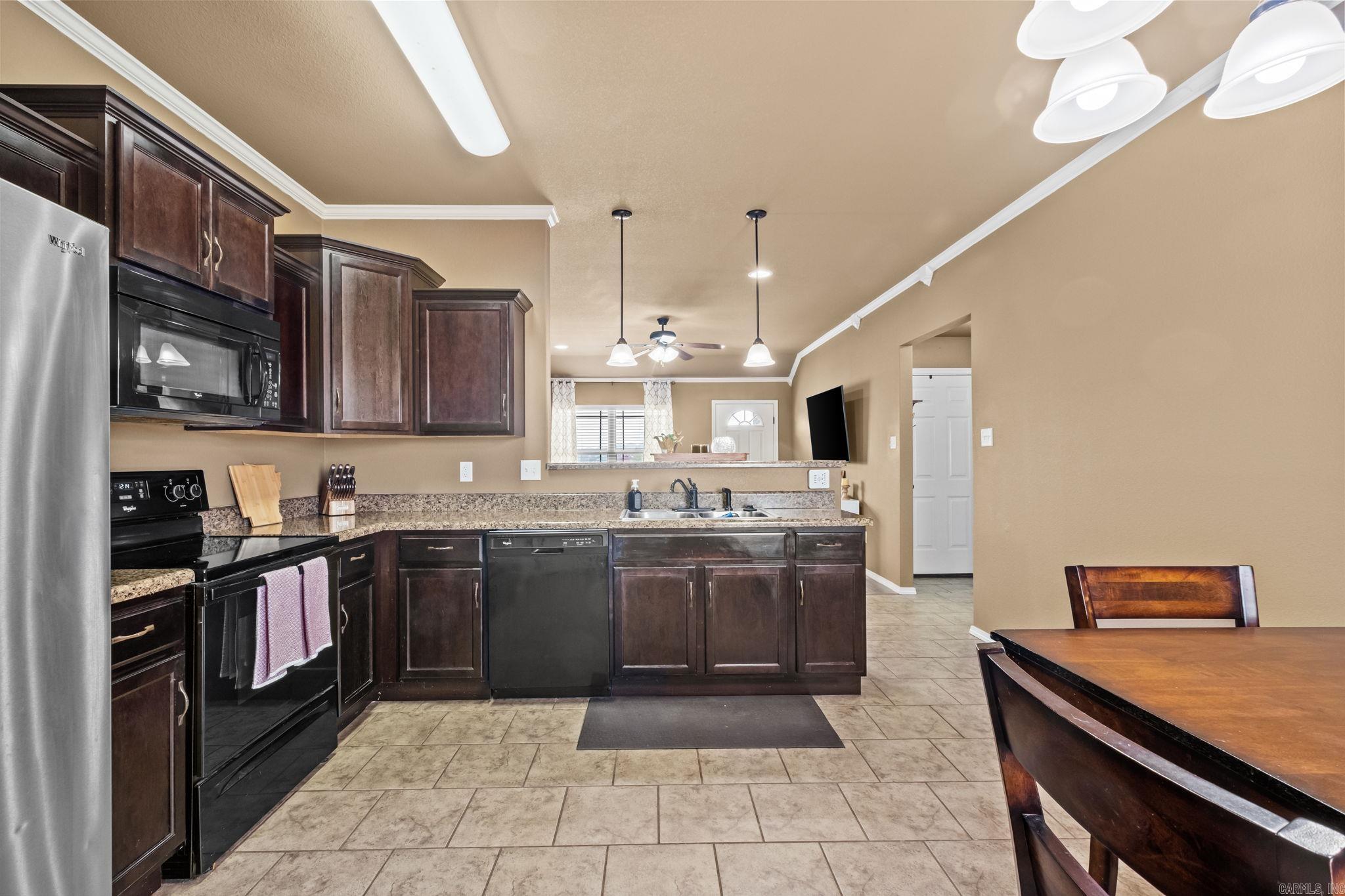 FAULKNER CROSSING - Residential