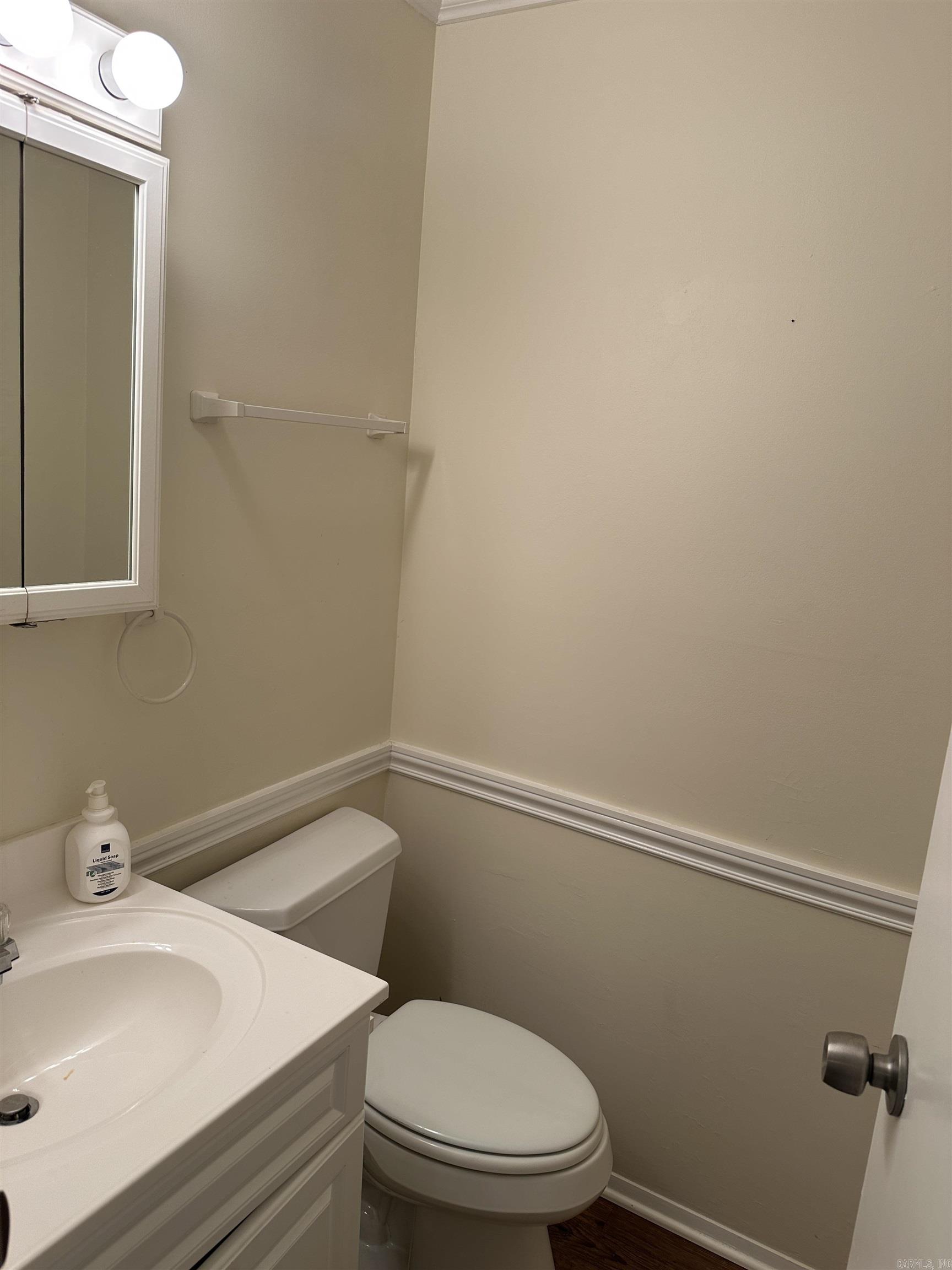 LAKEWOOD HILLS CONDO - Residential