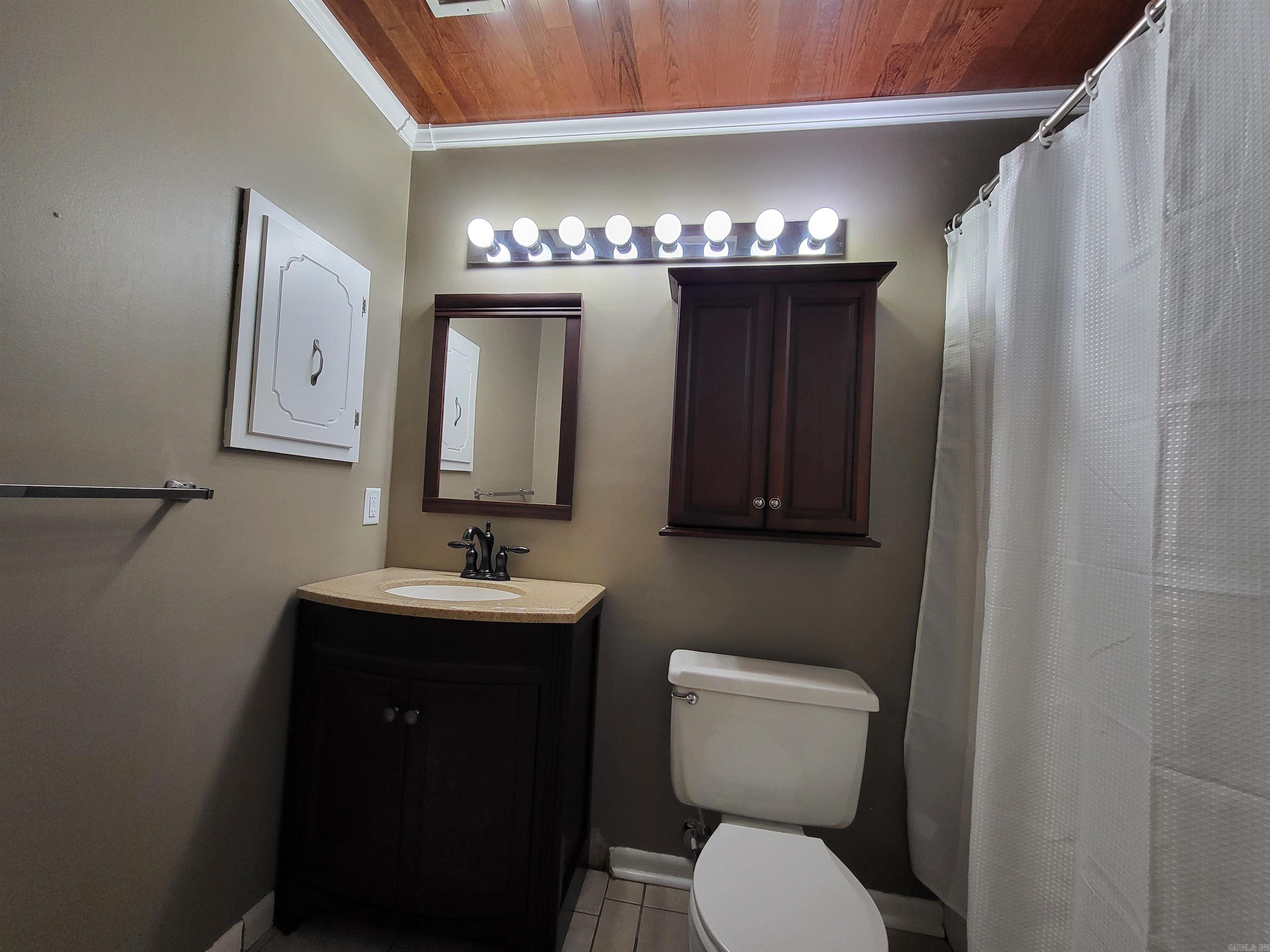 THE MEADOWS - Residential