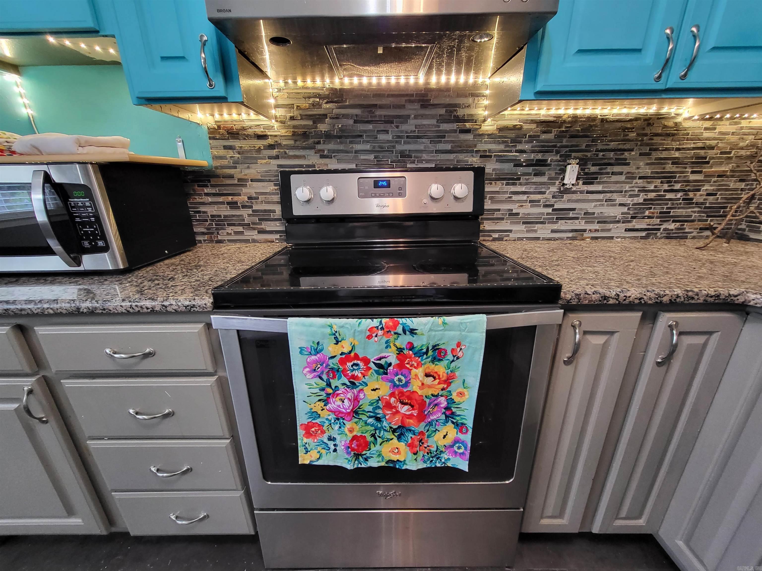 THE MEADOWS - Residential