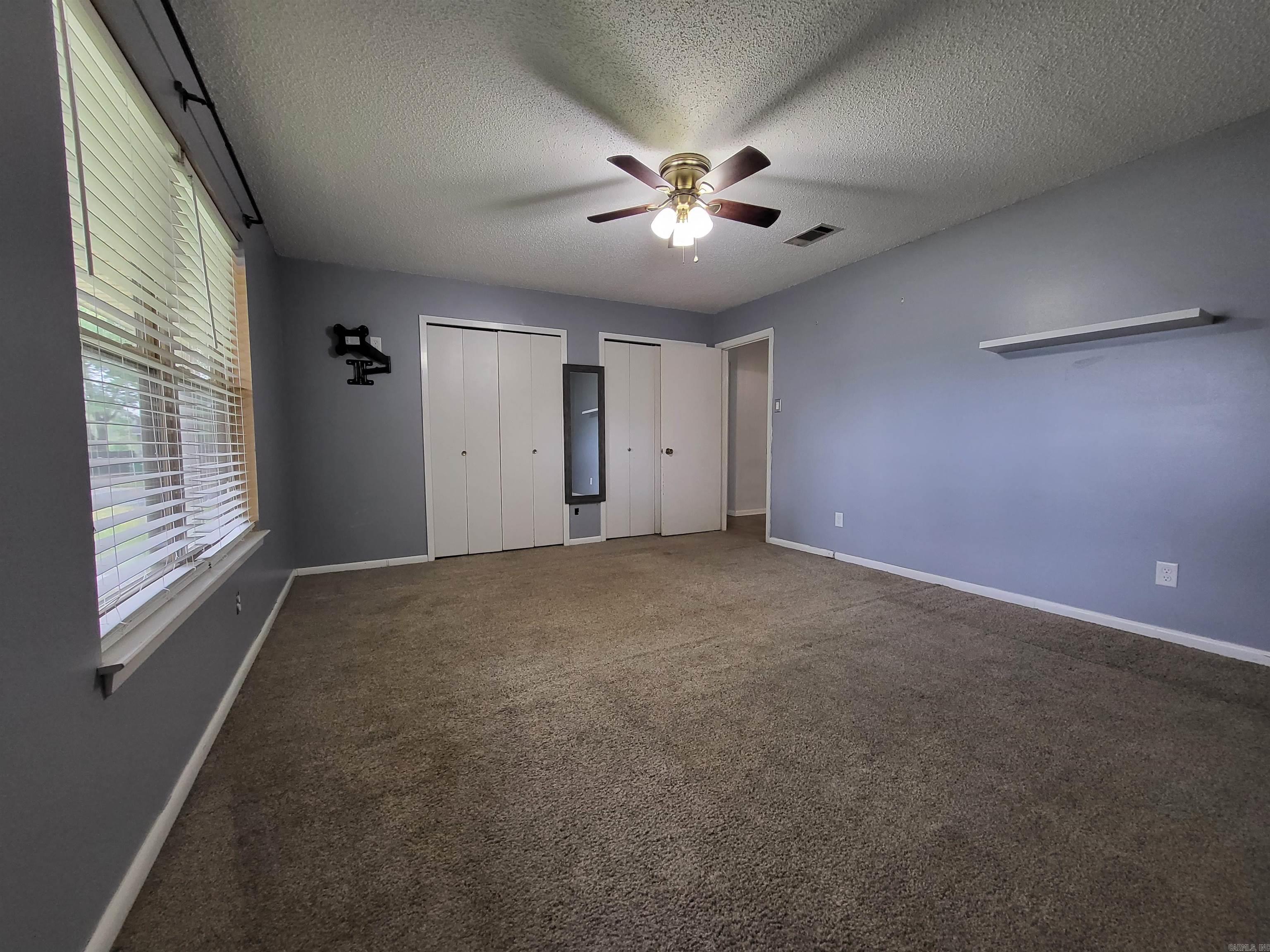 THE MEADOWS - Residential