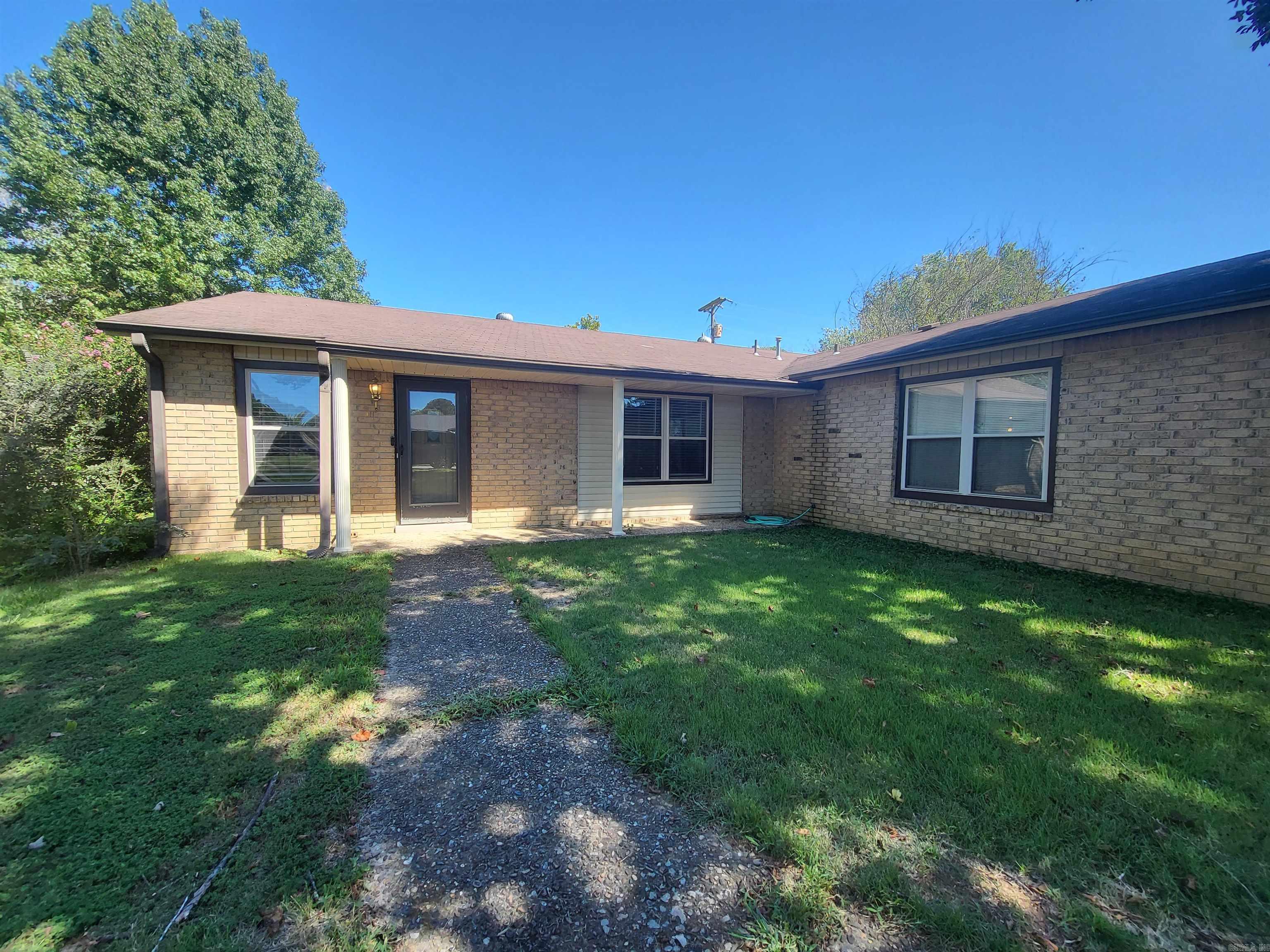 THE MEADOWS - Residential