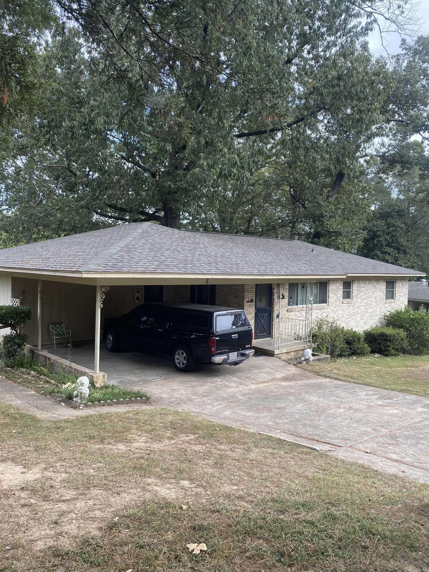 WOODLAND ACRES - Residential