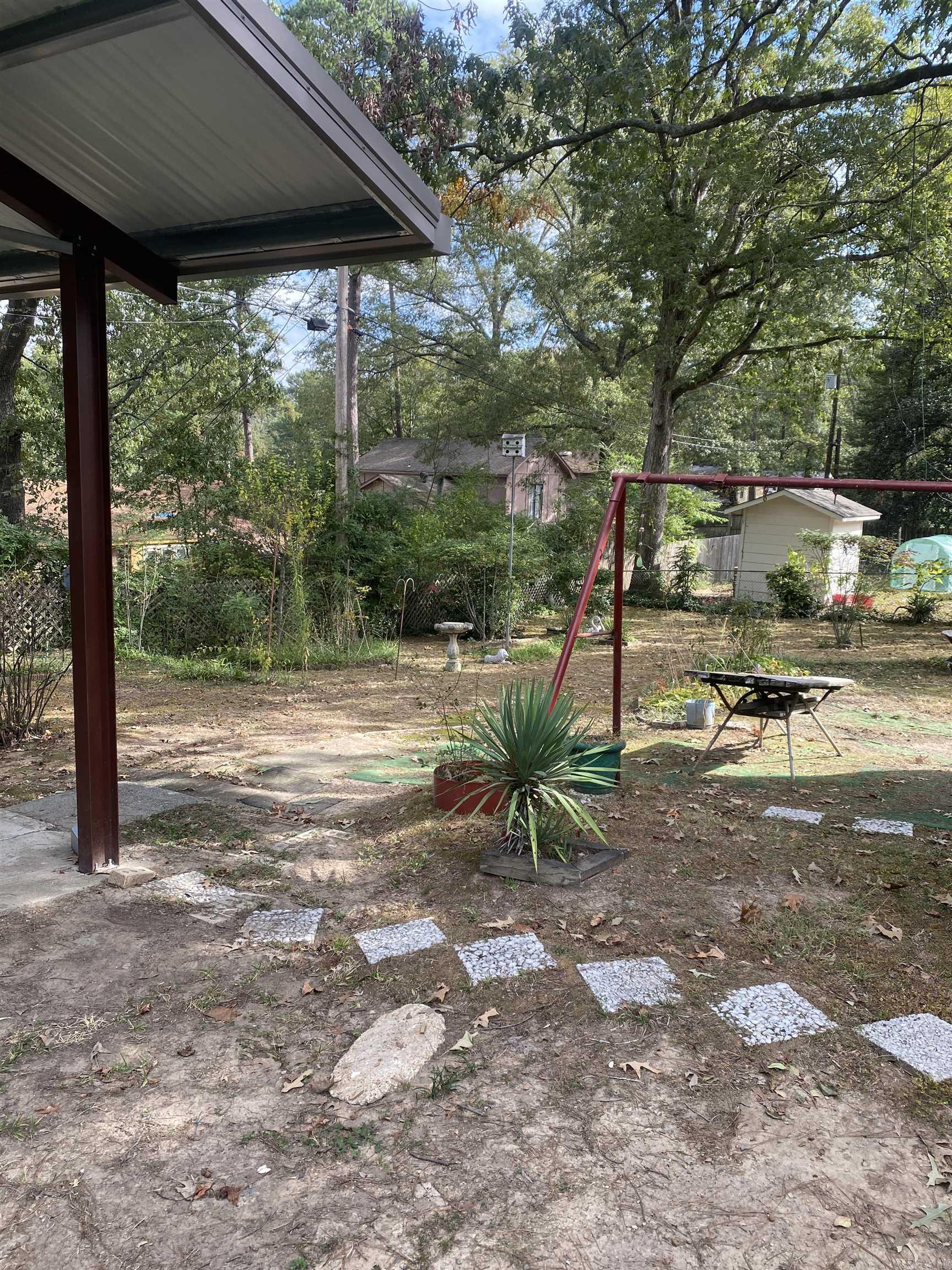 WOODLAND ACRES - Residential