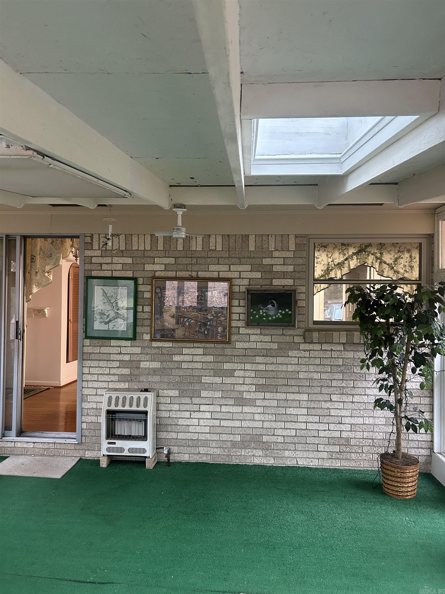 WOODLAND ACRES - Residential