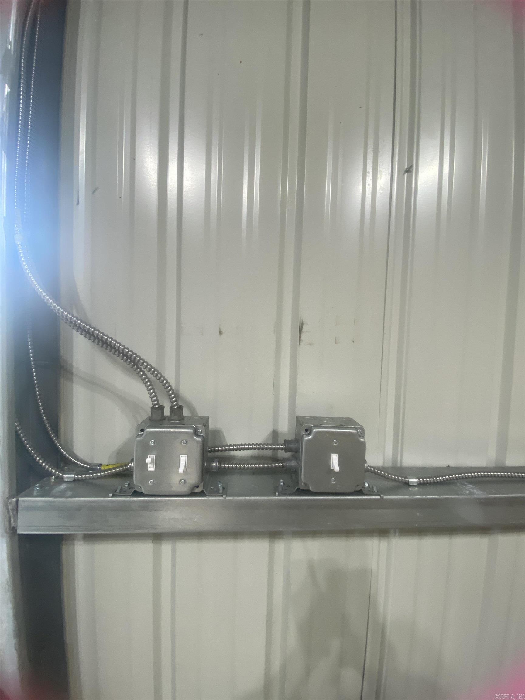 WOODLAND ACRES - Residential