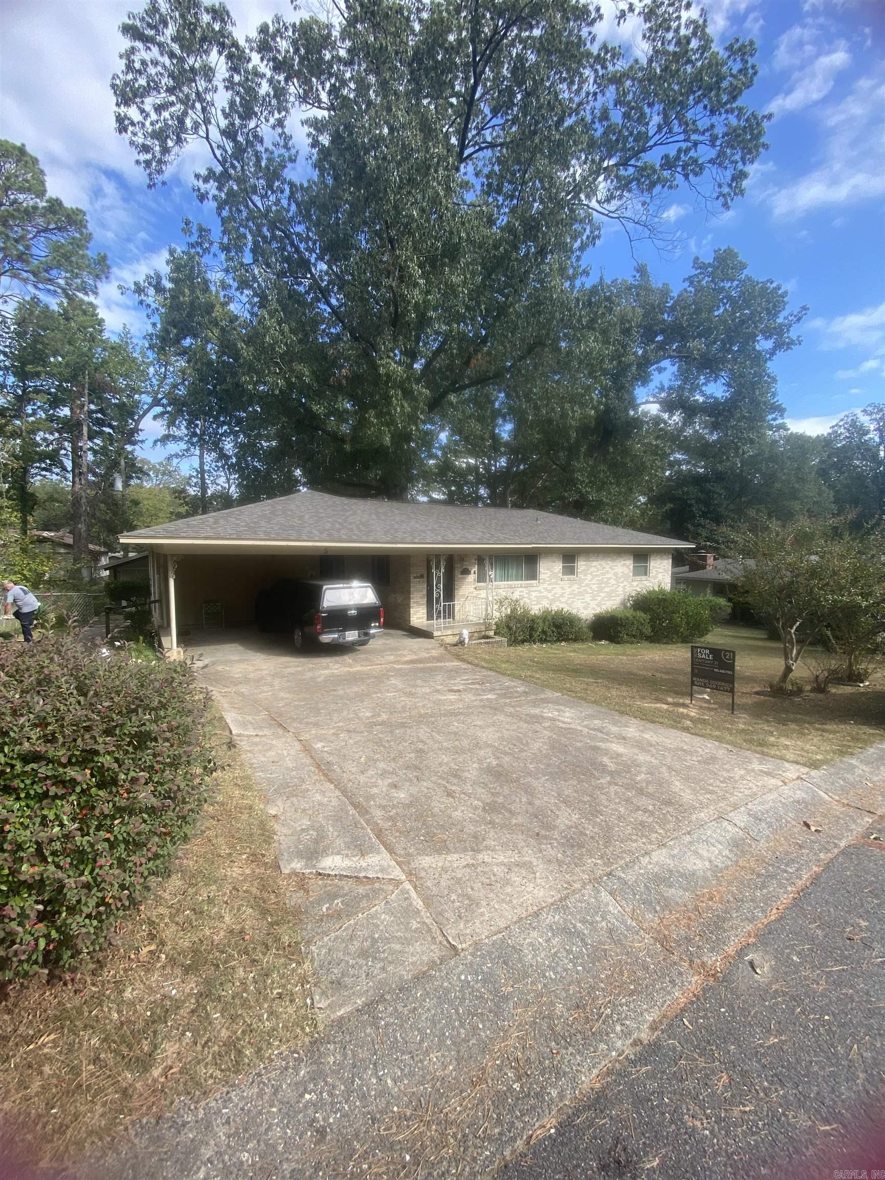 WOODLAND ACRES - Residential