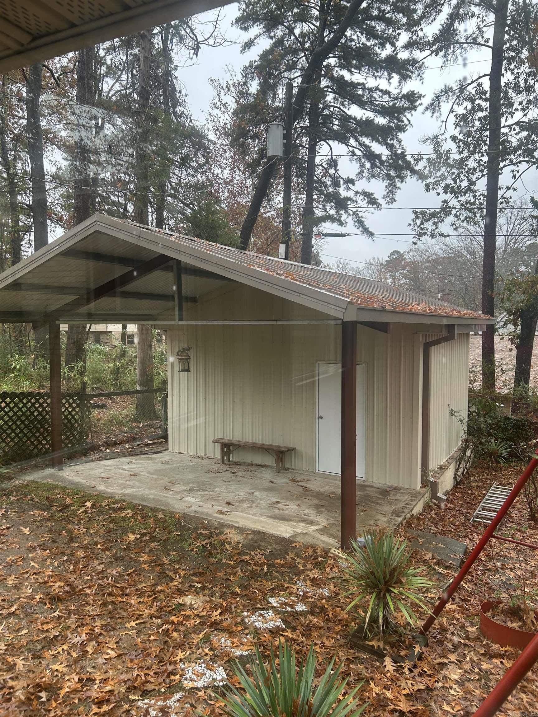 WOODLAND ACRES - Residential