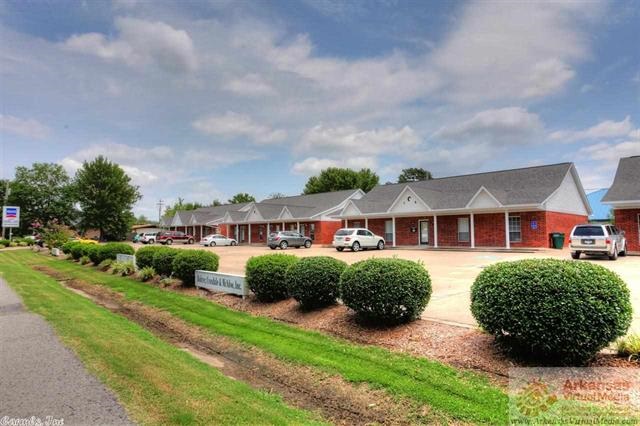 Wingate Plaza - Commercial Sale