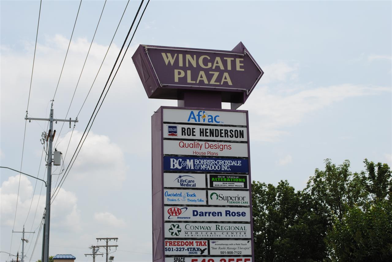 Wingate Plaza - Commercial Sale