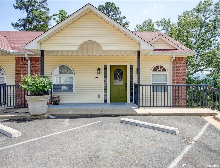 Beautifully furnished, walk in level end unit with spacious balcony and lake and pool views.  Parking for 2 at the door. Short term rental is allowed. Open floor plan.  Selling completely furnished.  Two bedrooms each with ensuite bath.  Pool, boat tie up and boardwalk are just steps away.