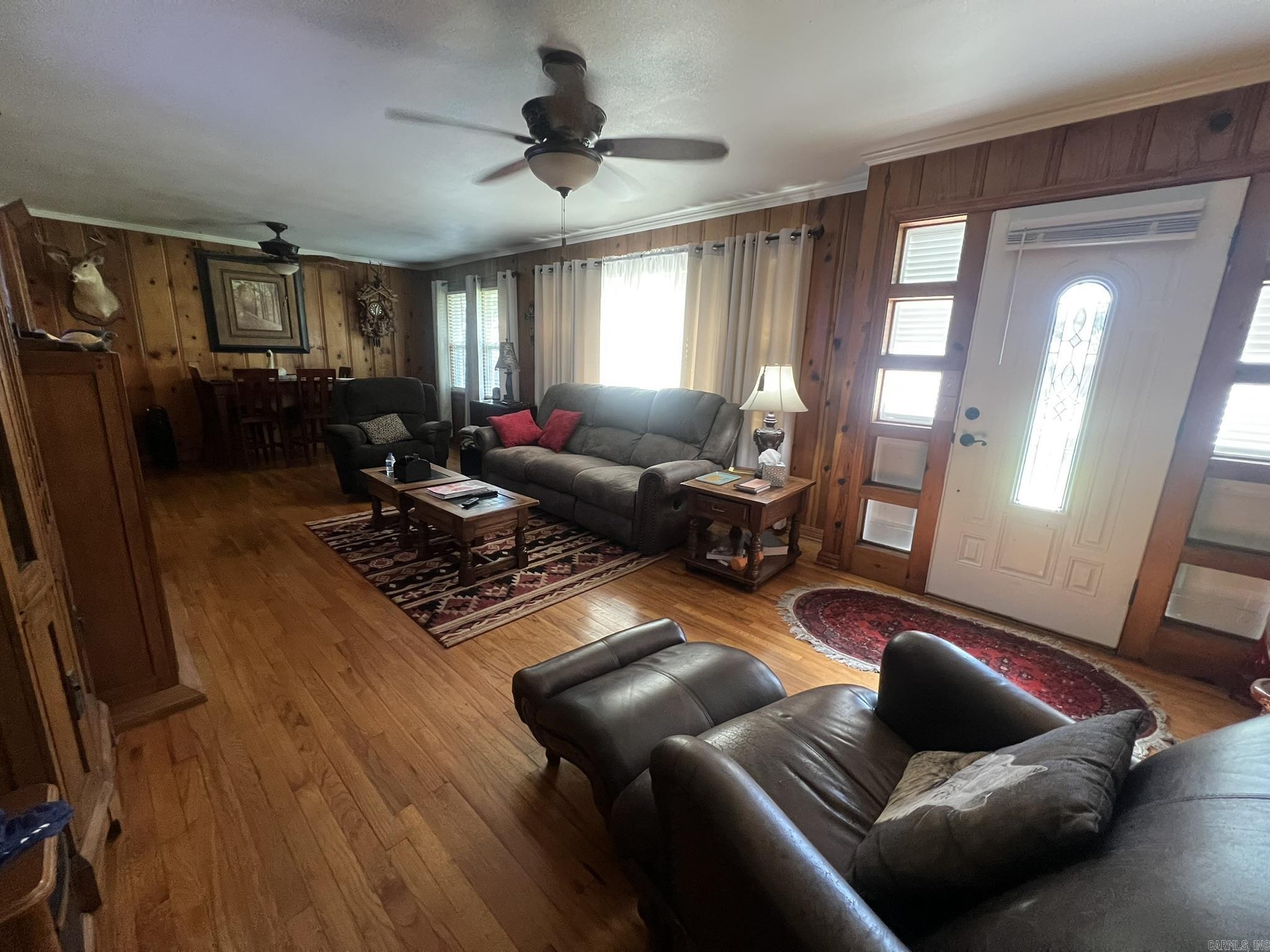 SPRING LAKE - Residential