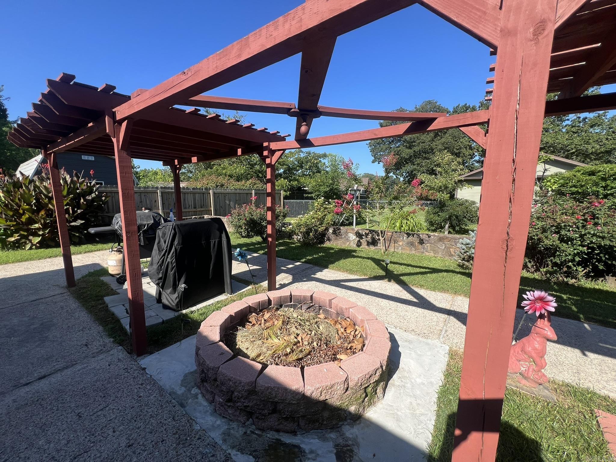 SPRING LAKE - Residential