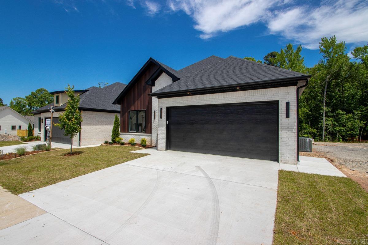 FLETCHER VALLEY "KINLEY RIDGE" - Residential