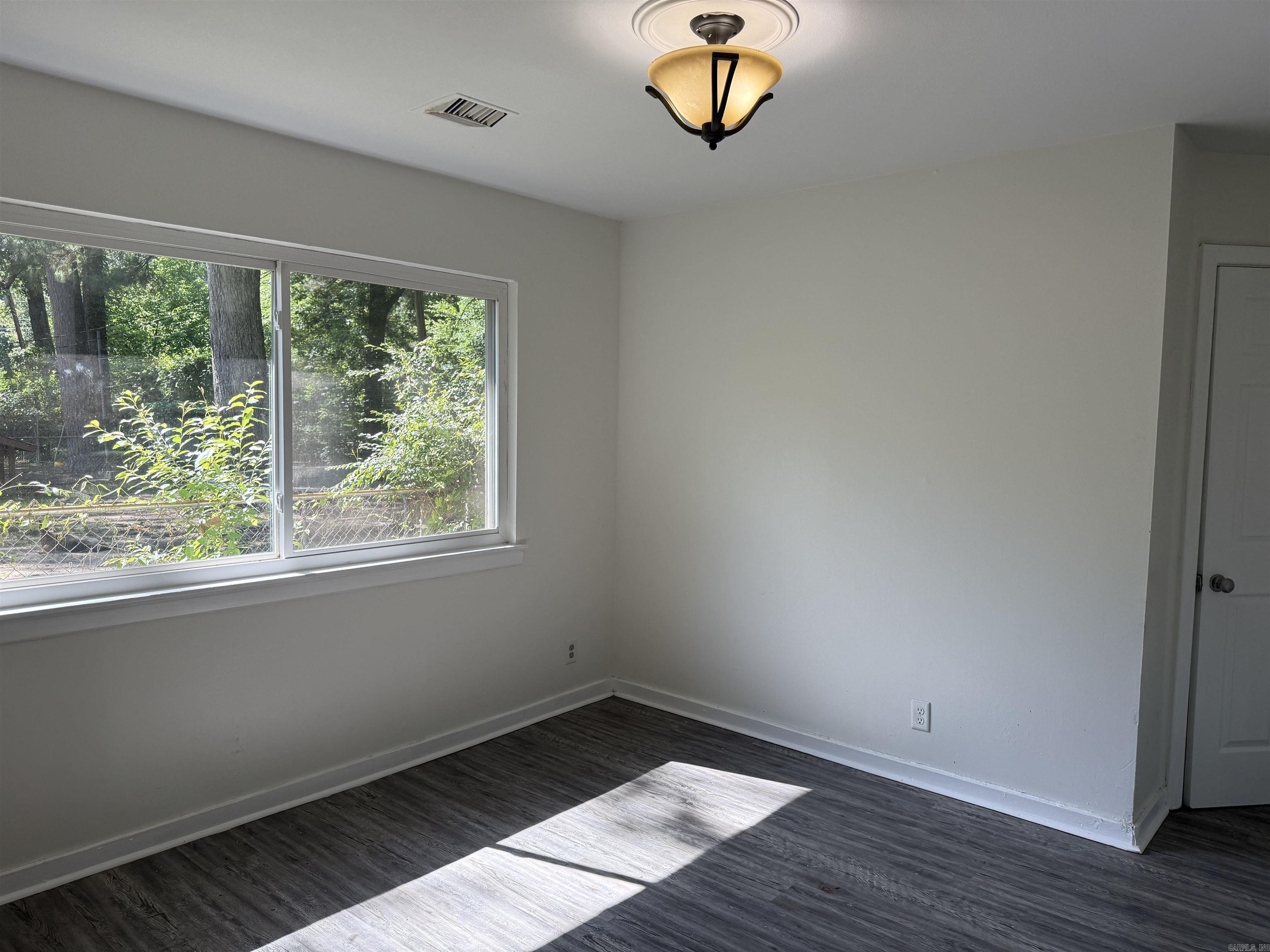 CLOVERDALE - Residential