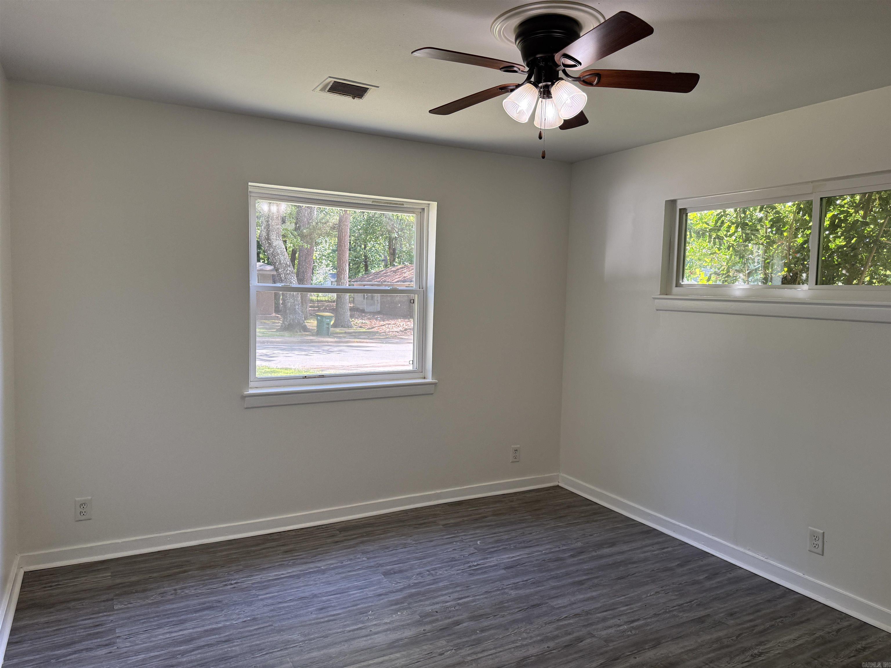 CLOVERDALE - Residential
