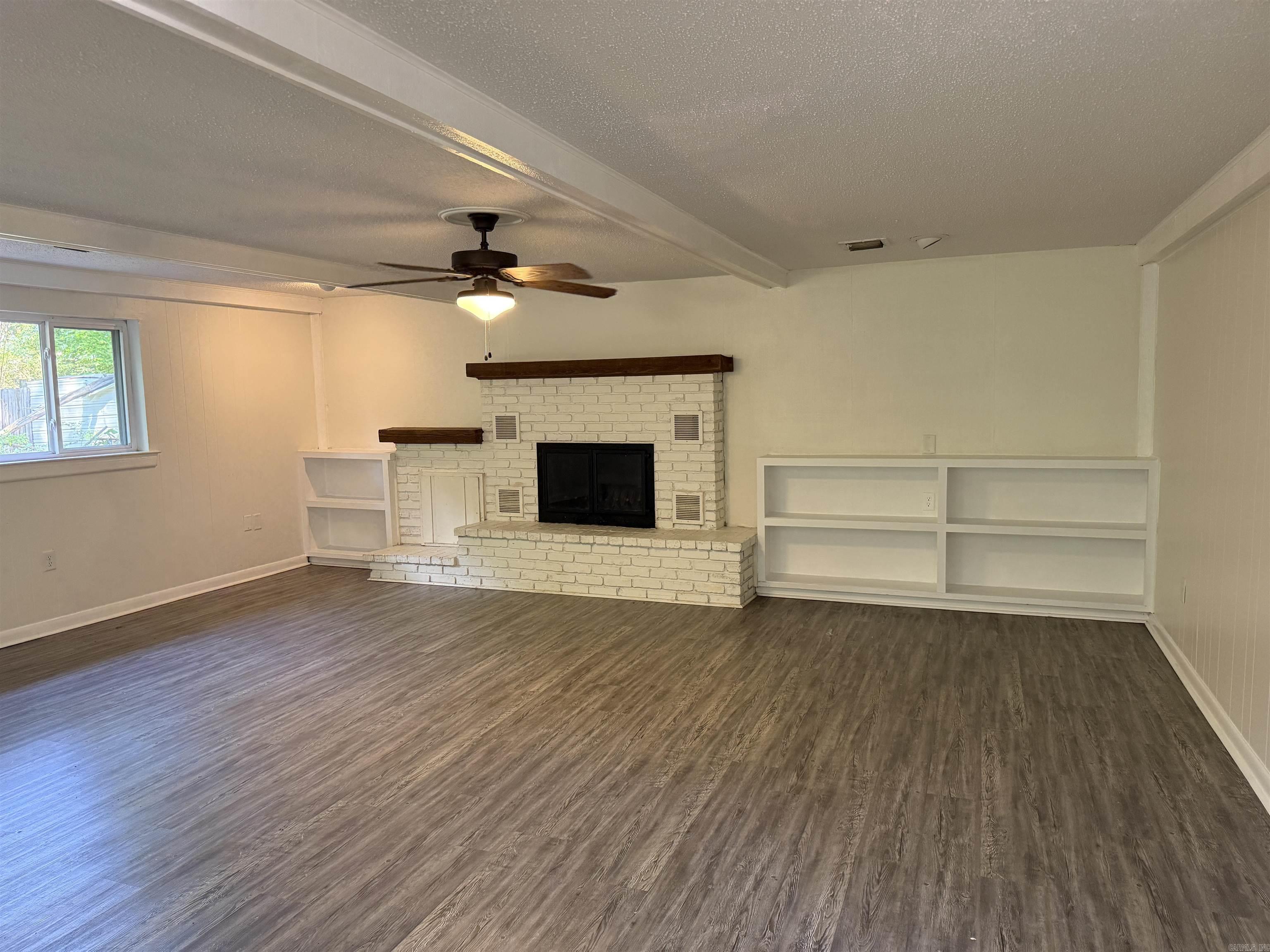 CLOVERDALE - Residential