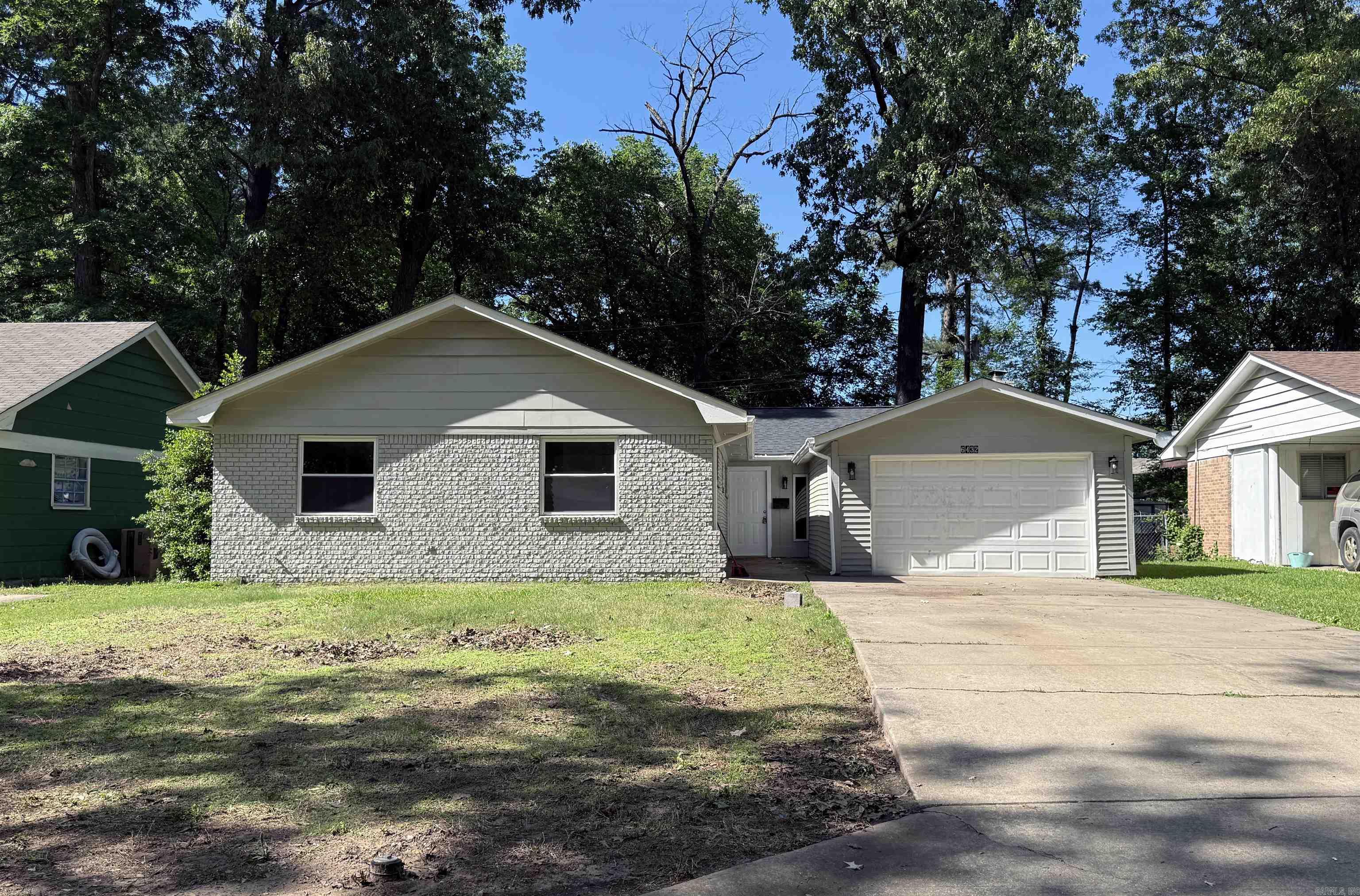 CLOVERDALE - Residential