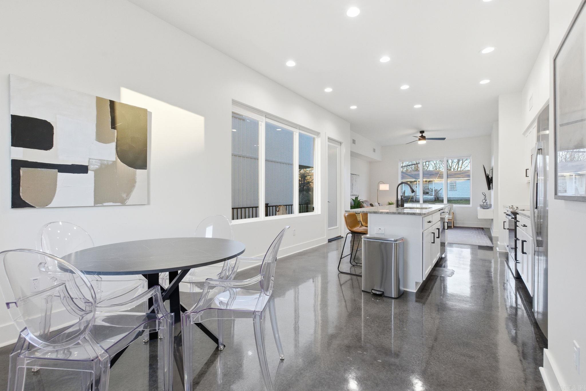 COTTAGES ON PARK II - Residential