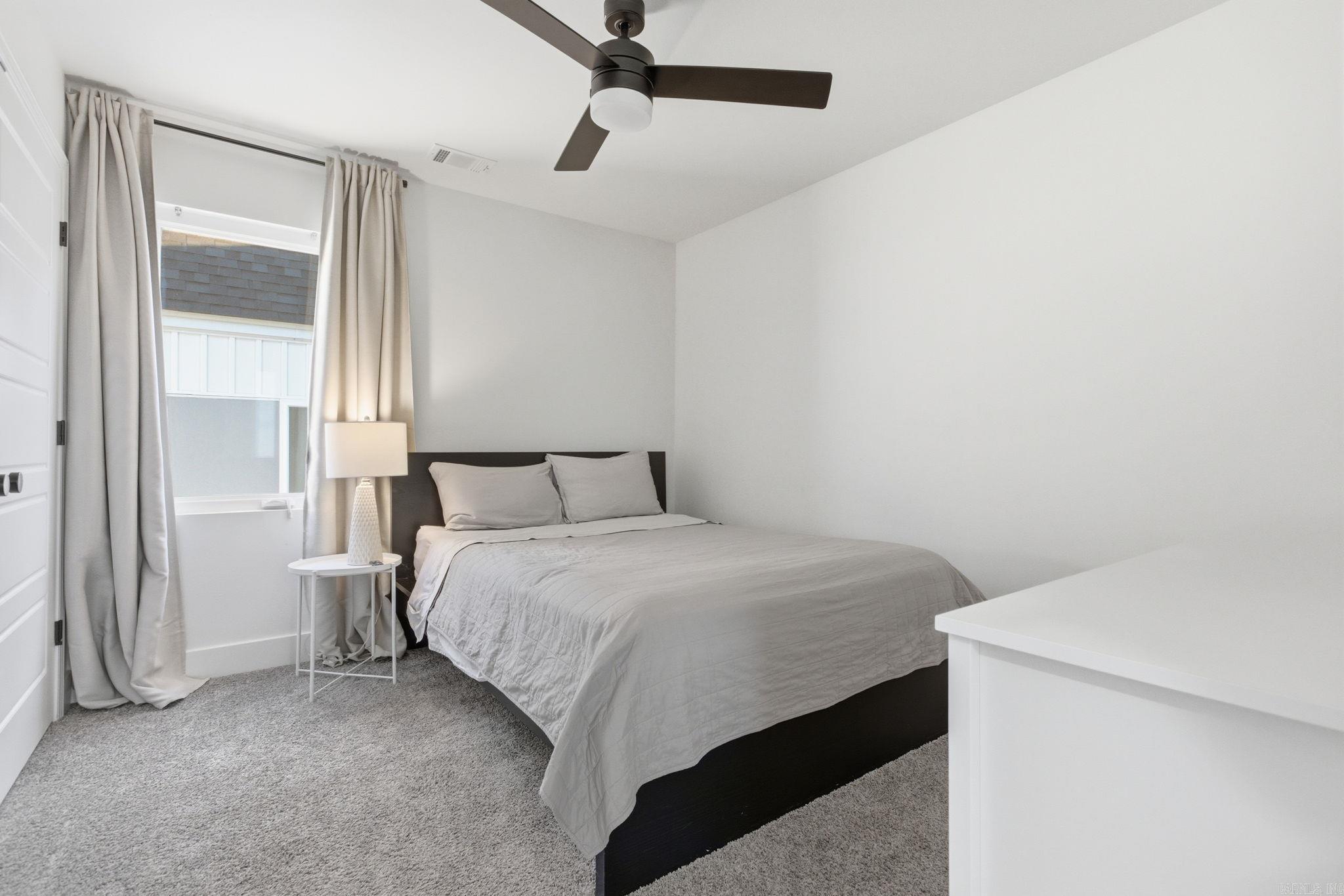 COTTAGES ON PARK II - Residential