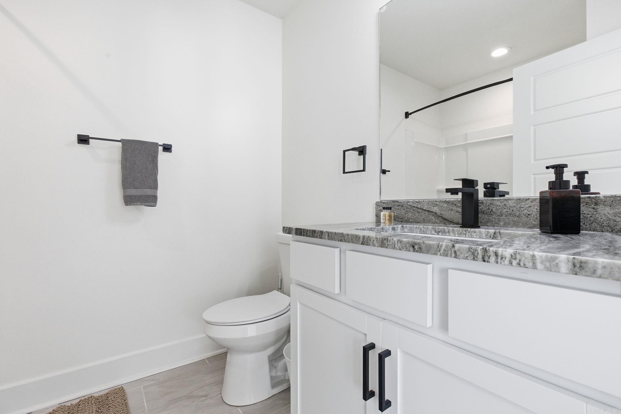 COTTAGES ON PARK II - Residential