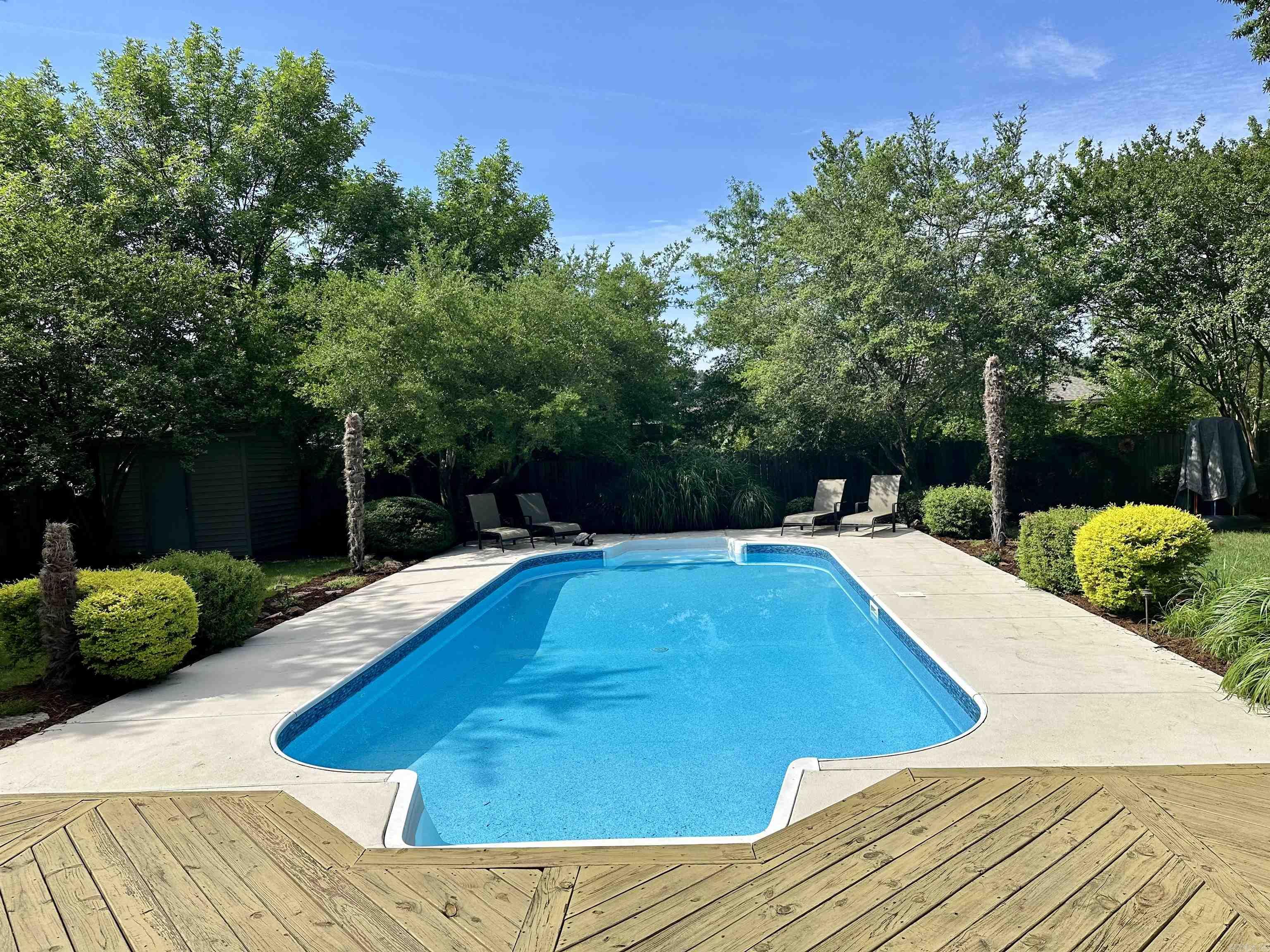 PLEASANT VALLEY - Residential