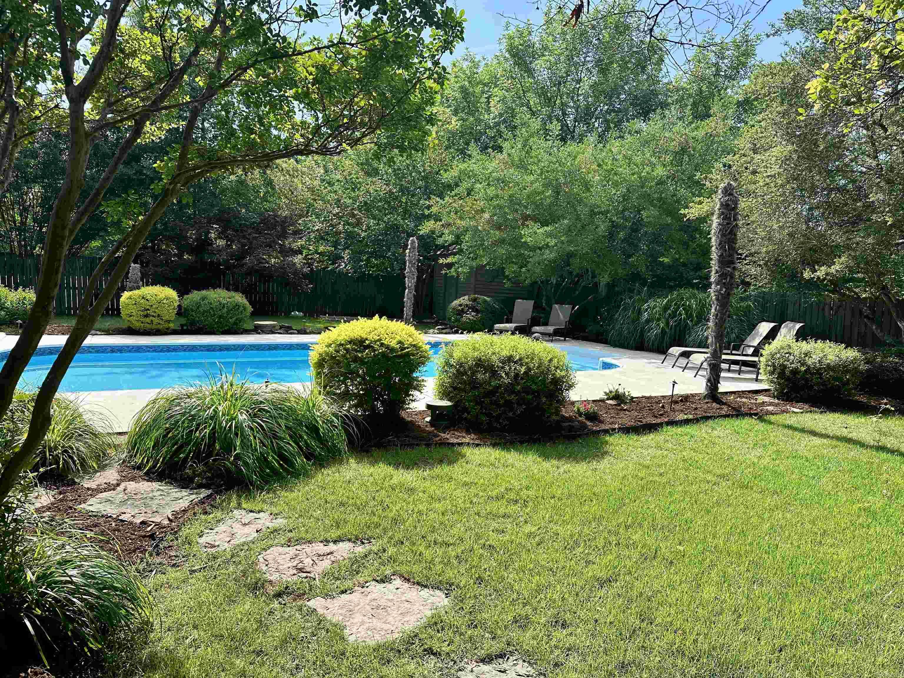 PLEASANT VALLEY - Residential