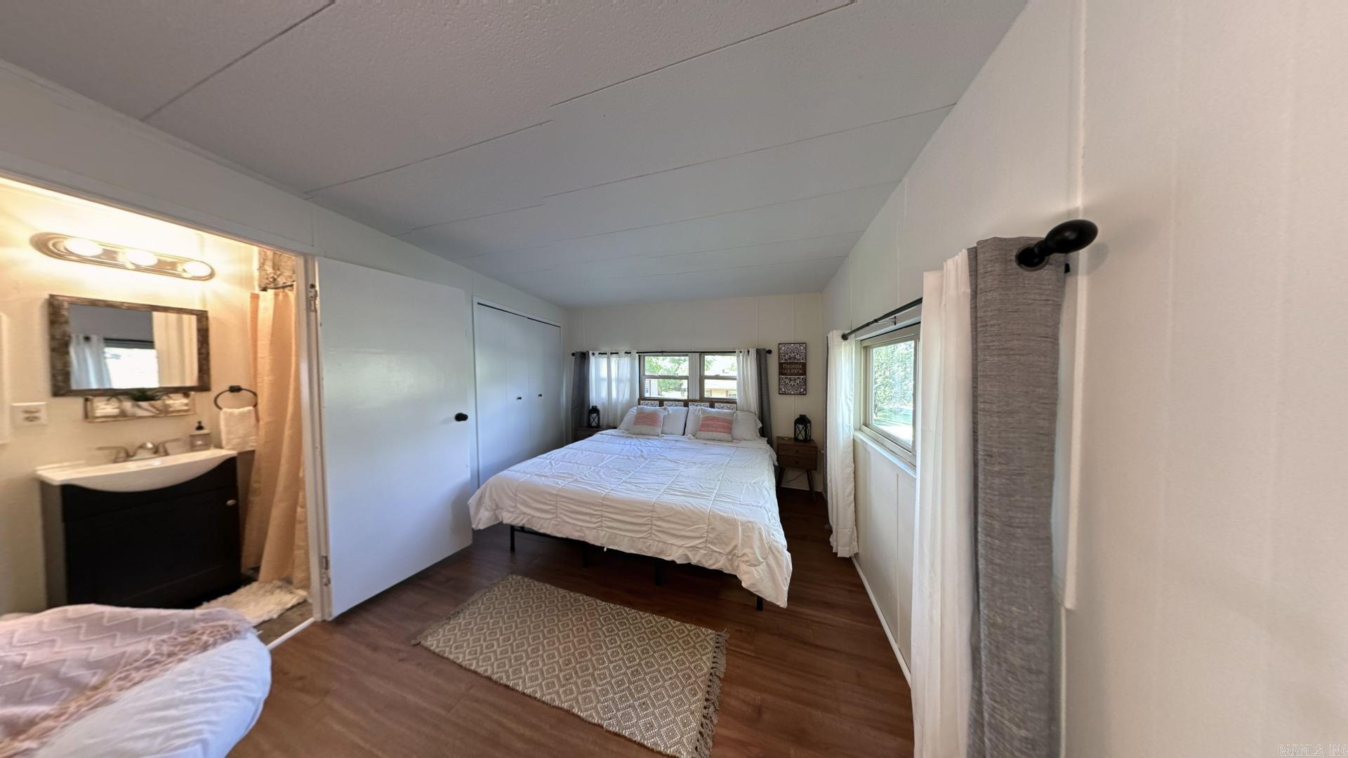 Mount Ida - Residential