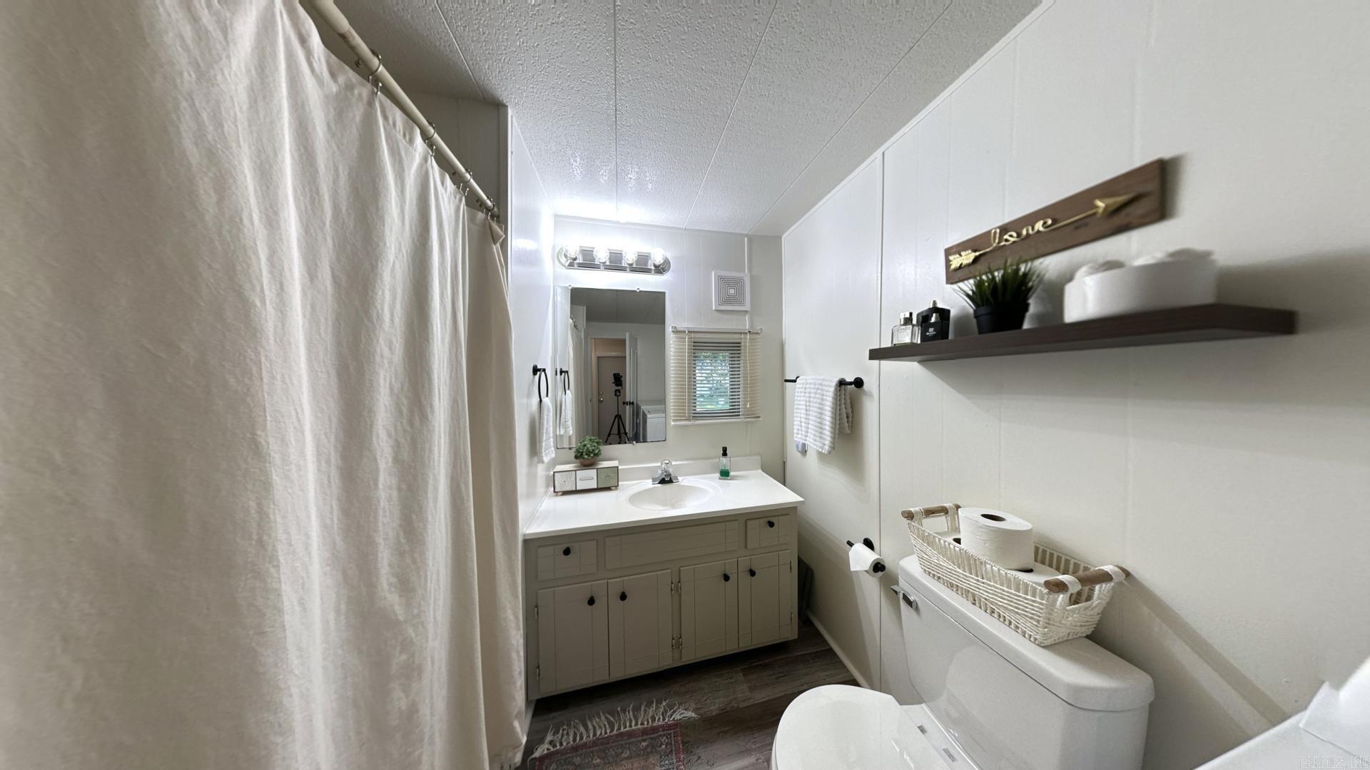 Mount Ida - Residential