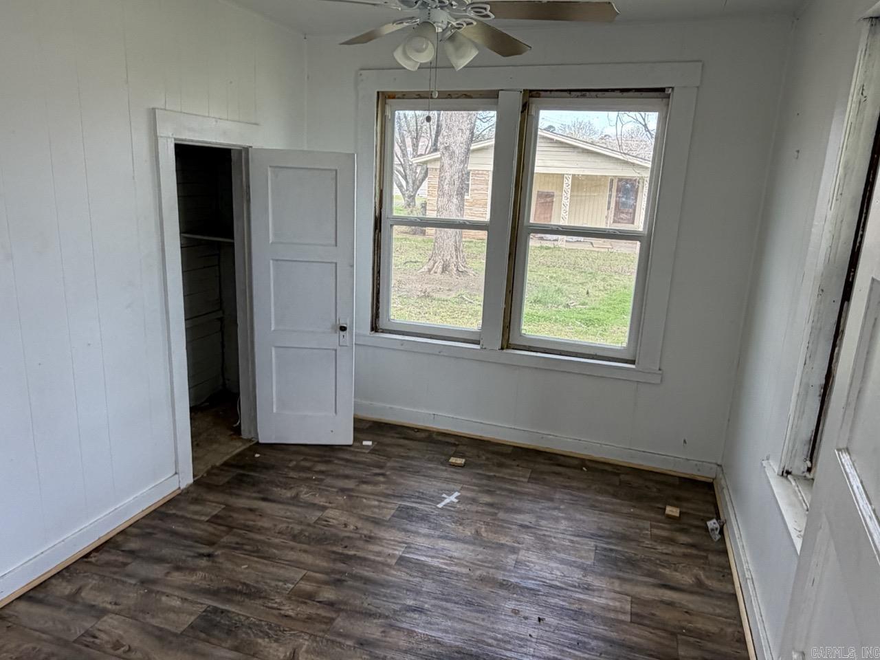 PERRYVILLE ORIGINAL - Residential