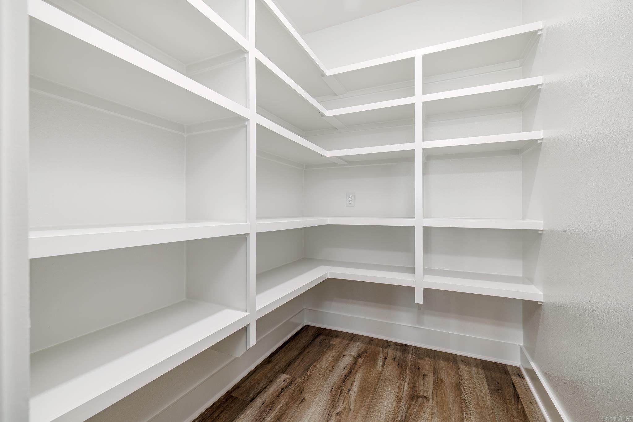 ESTRELLA - Residential