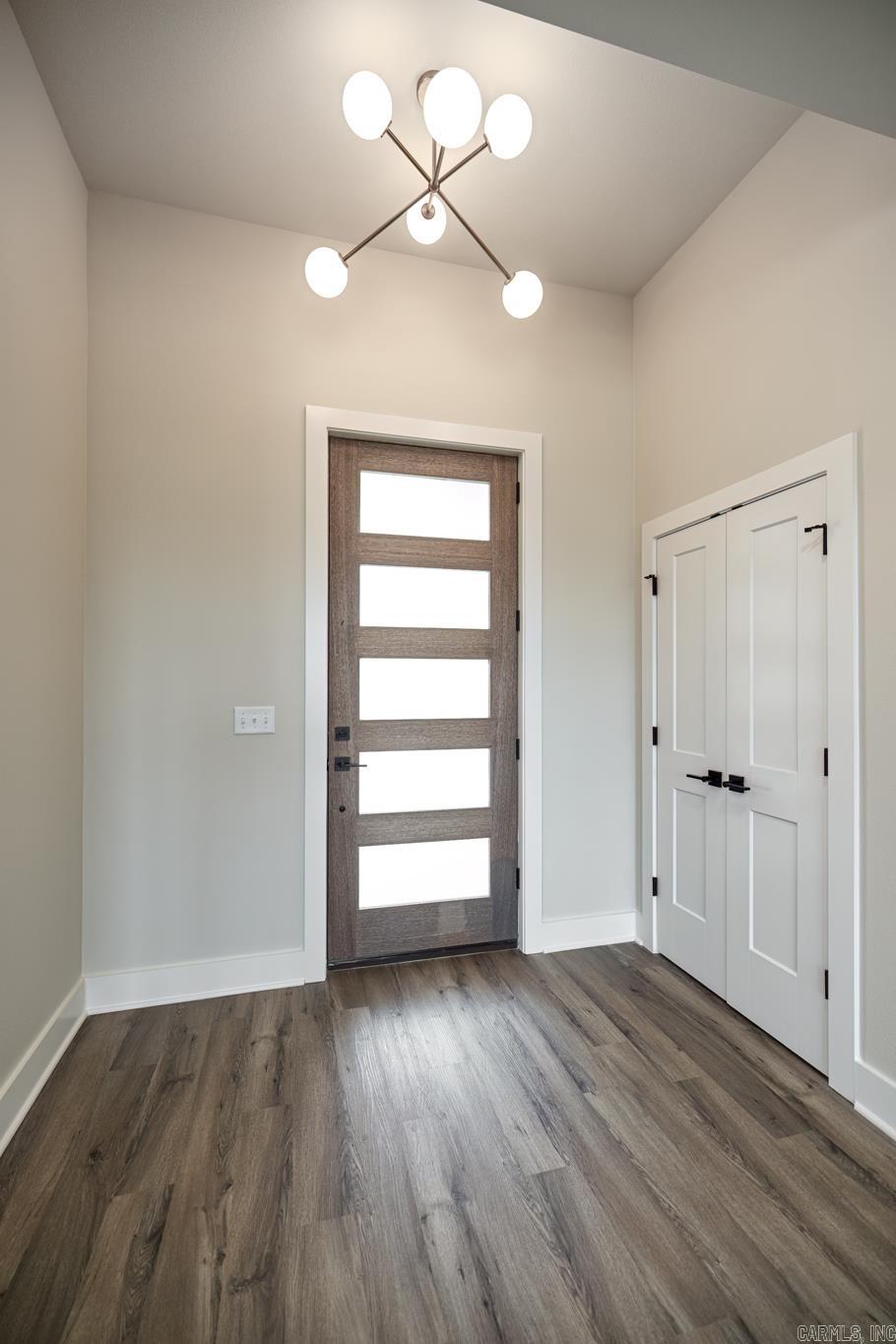 ESTRELLA - Residential