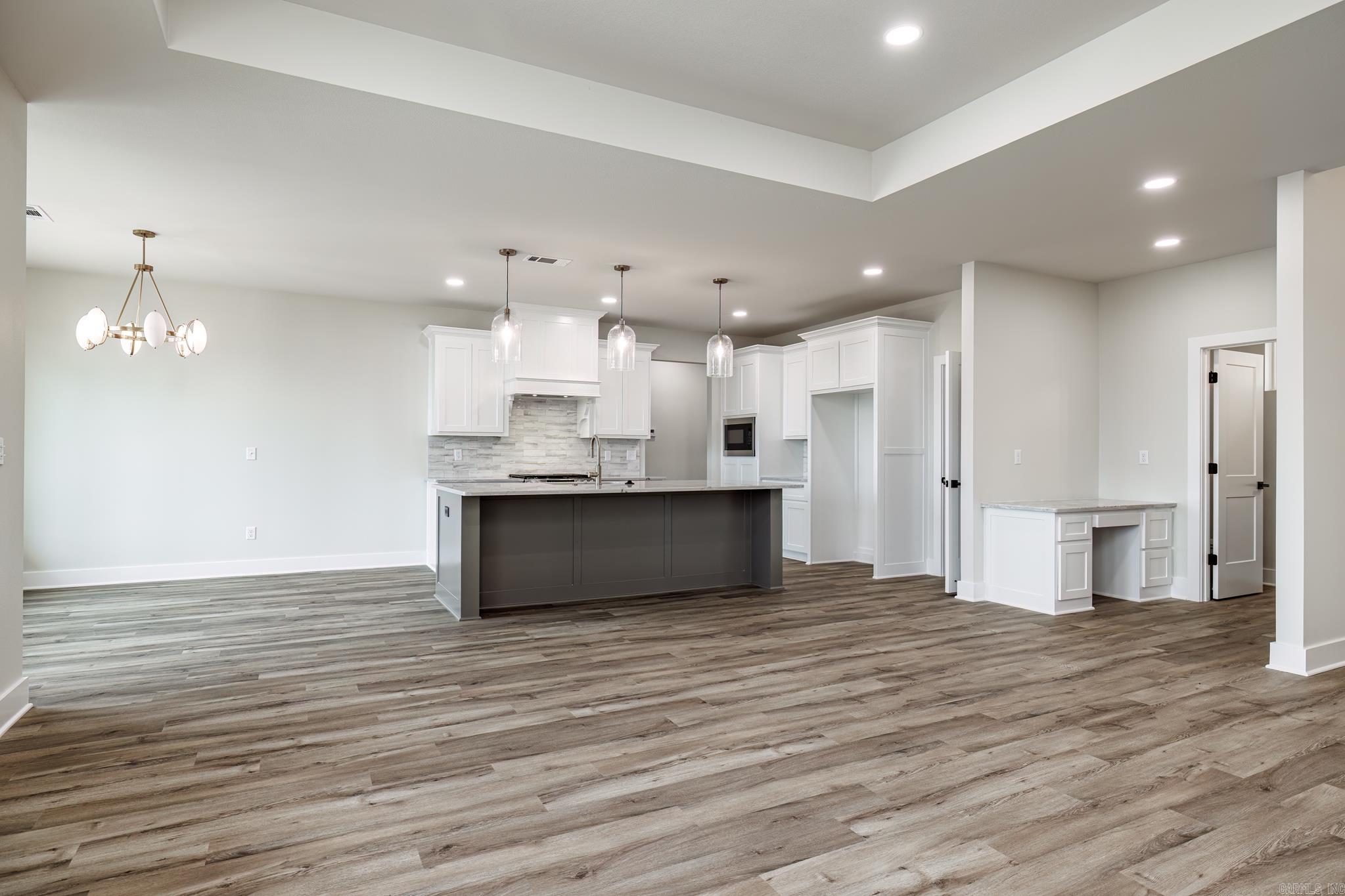 ESTRELLA - Residential