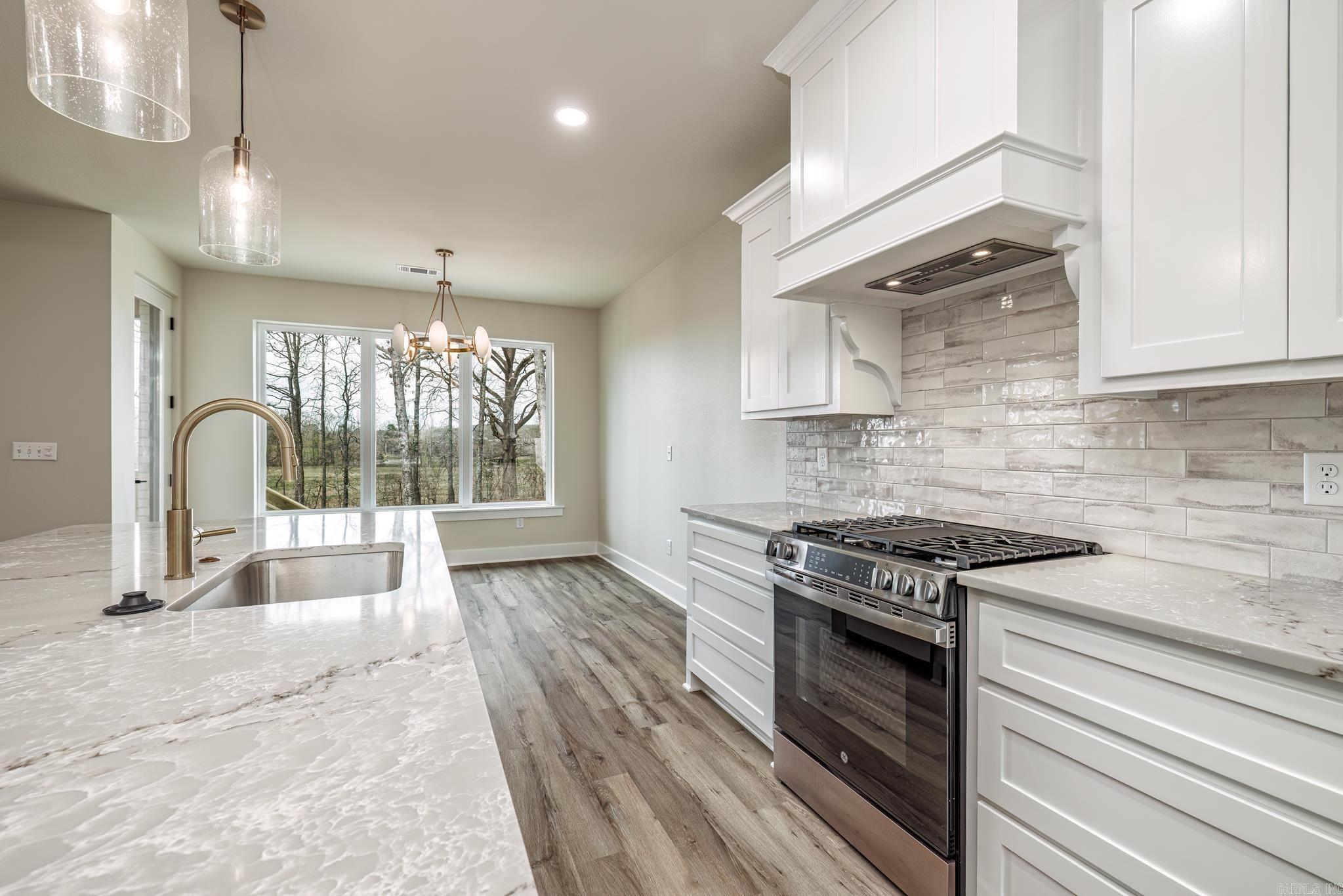 ESTRELLA - Residential