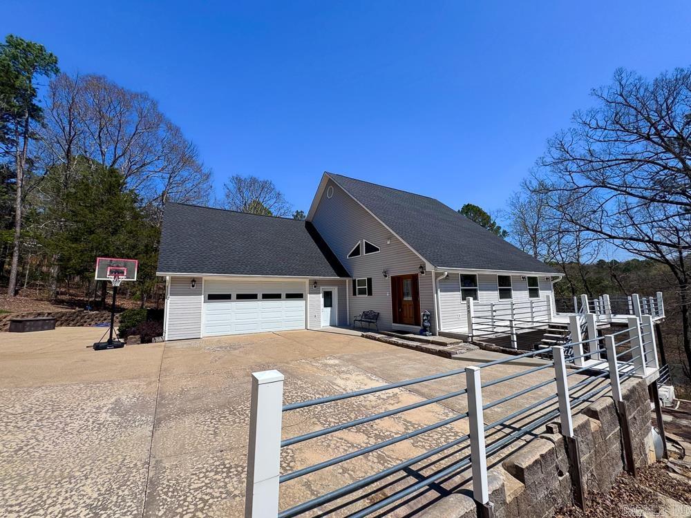 HAMILTON HILLS - Residential