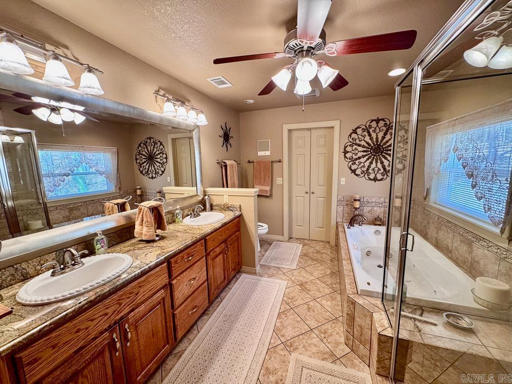 HAMILTON HILLS - Residential