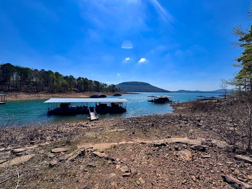 HAMILTON HILLS - Residential