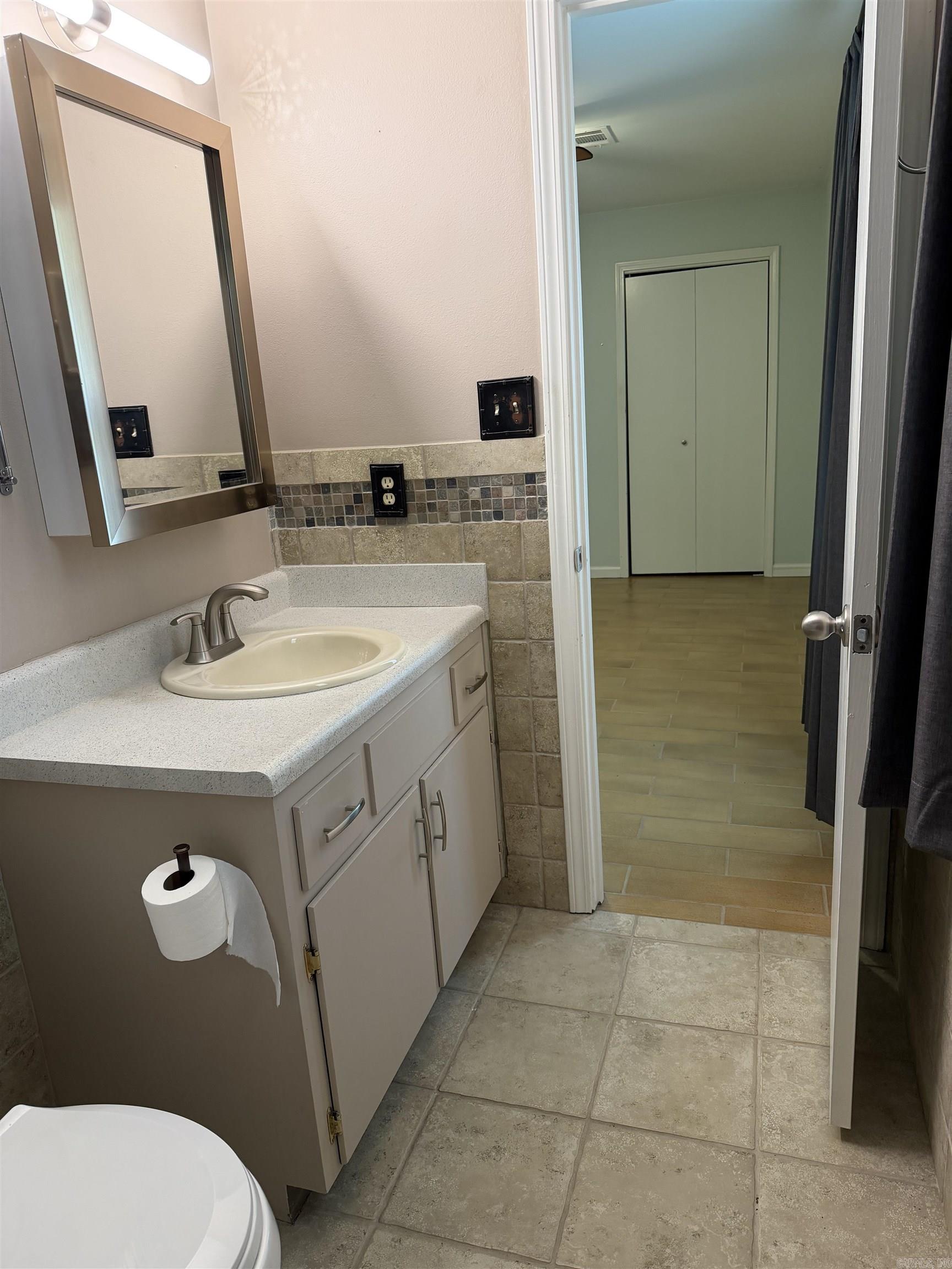 FORREST ACRES OVERLOOK - Residential