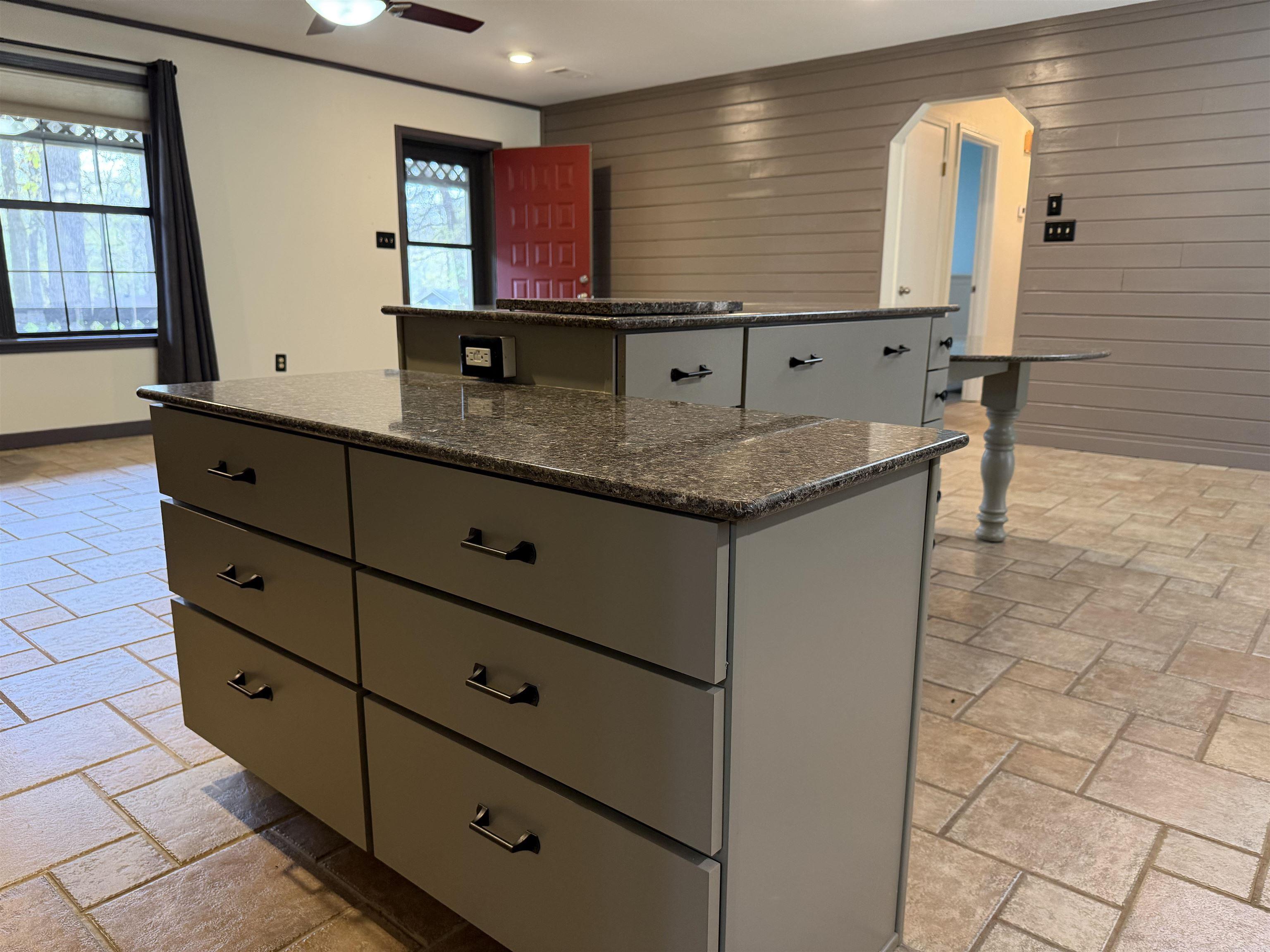 FORREST ACRES OVERLOOK - Residential