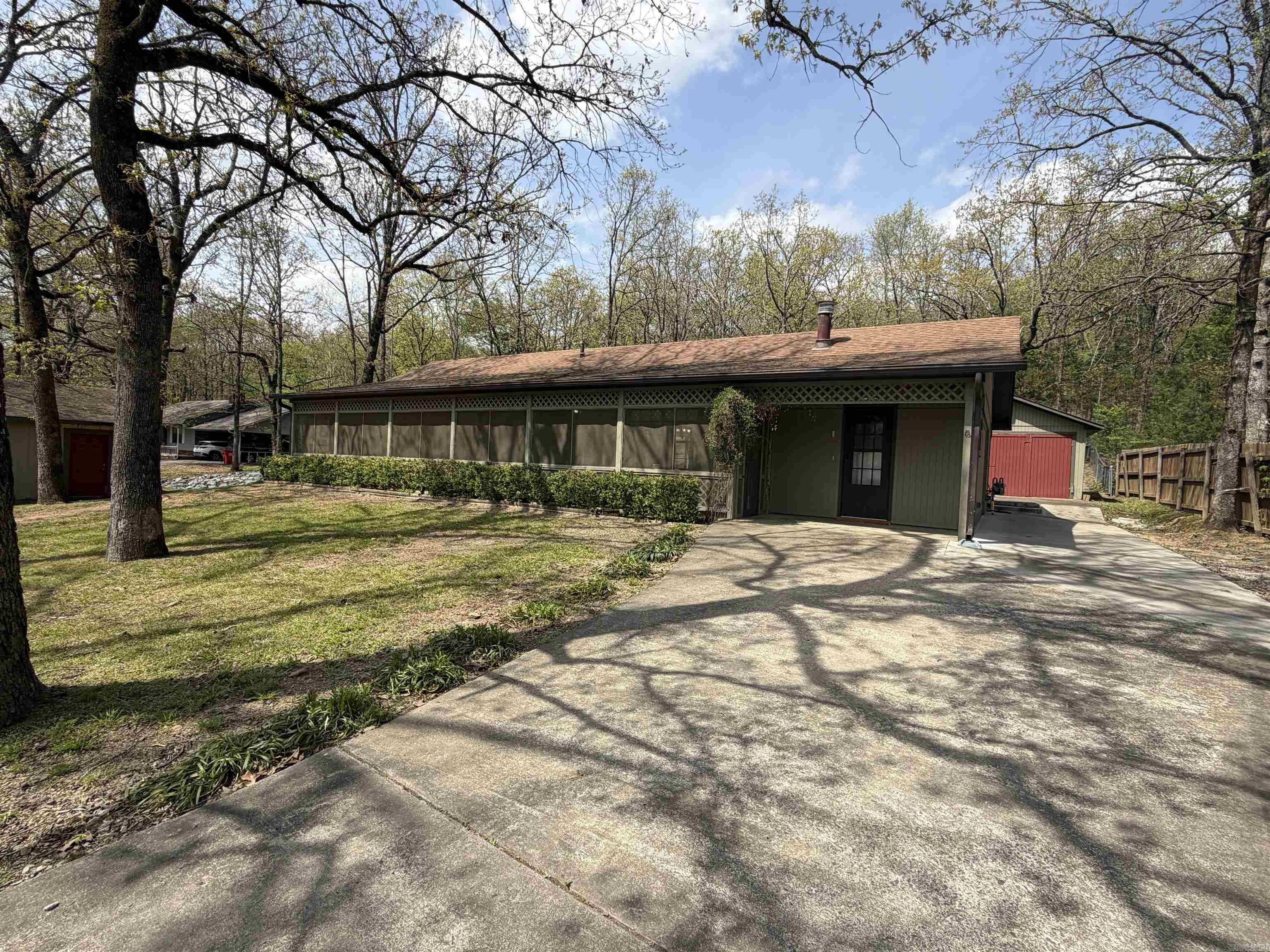 FORREST ACRES OVERLOOK - Residential