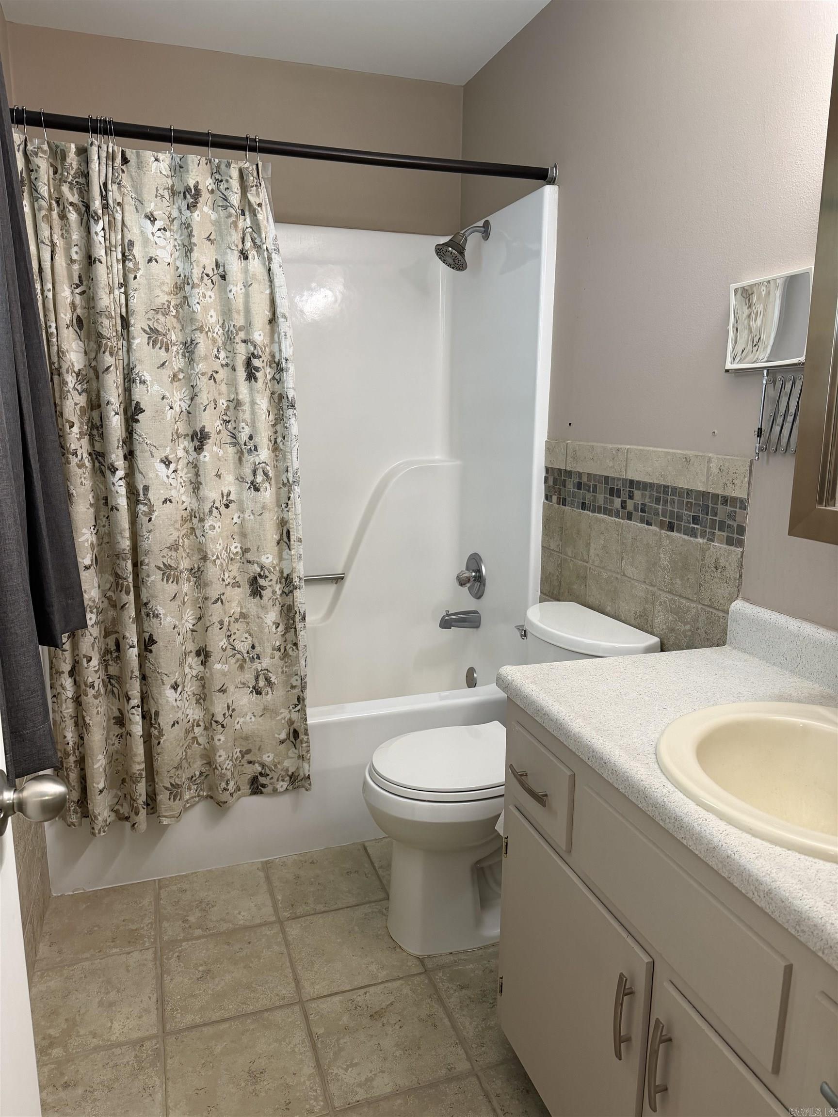 FORREST ACRES OVERLOOK - Residential