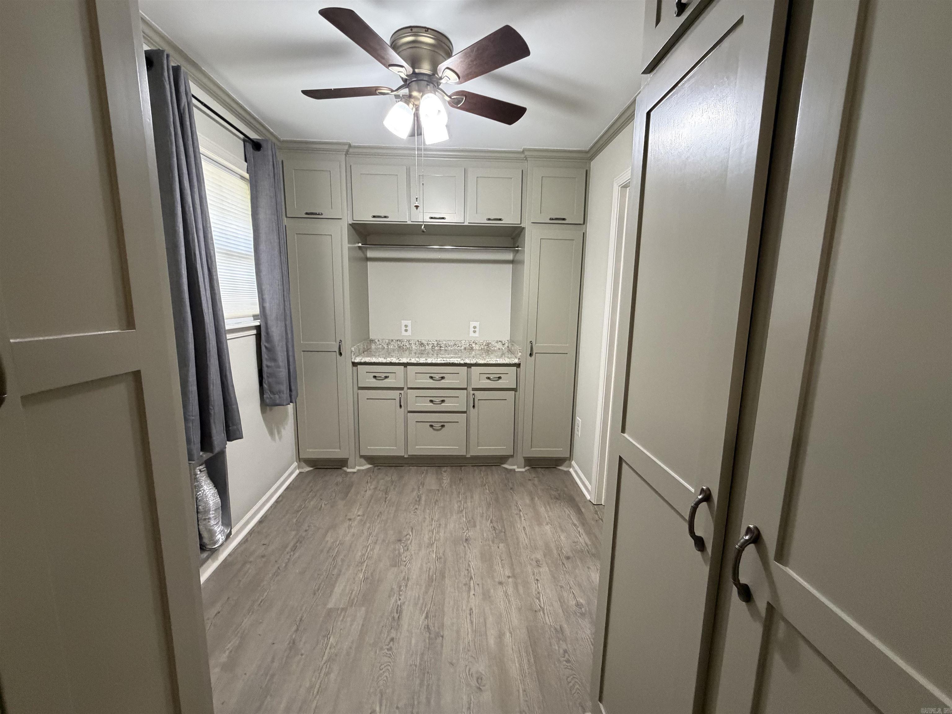 FORREST ACRES OVERLOOK - Residential