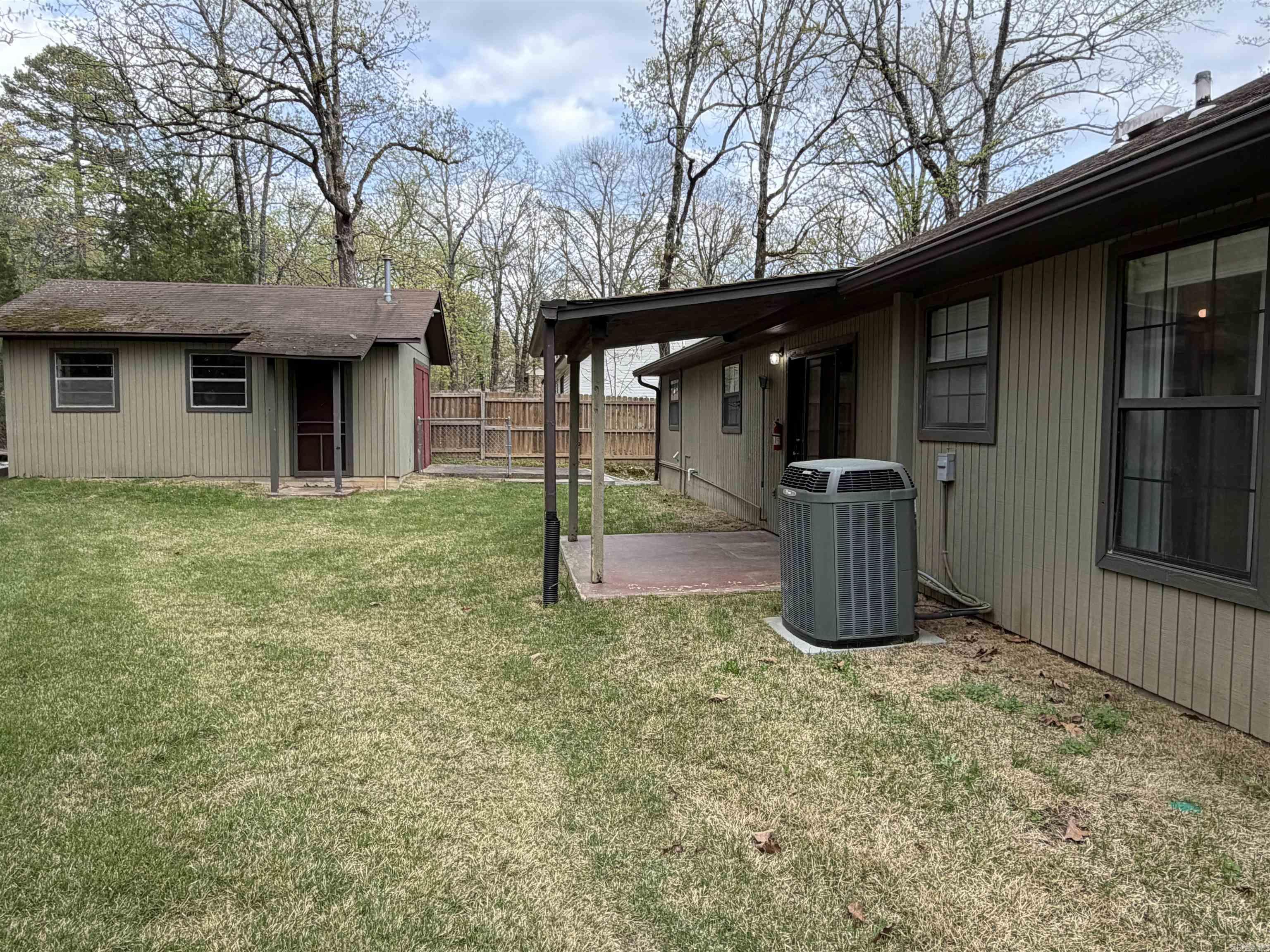 FORREST ACRES OVERLOOK - Residential