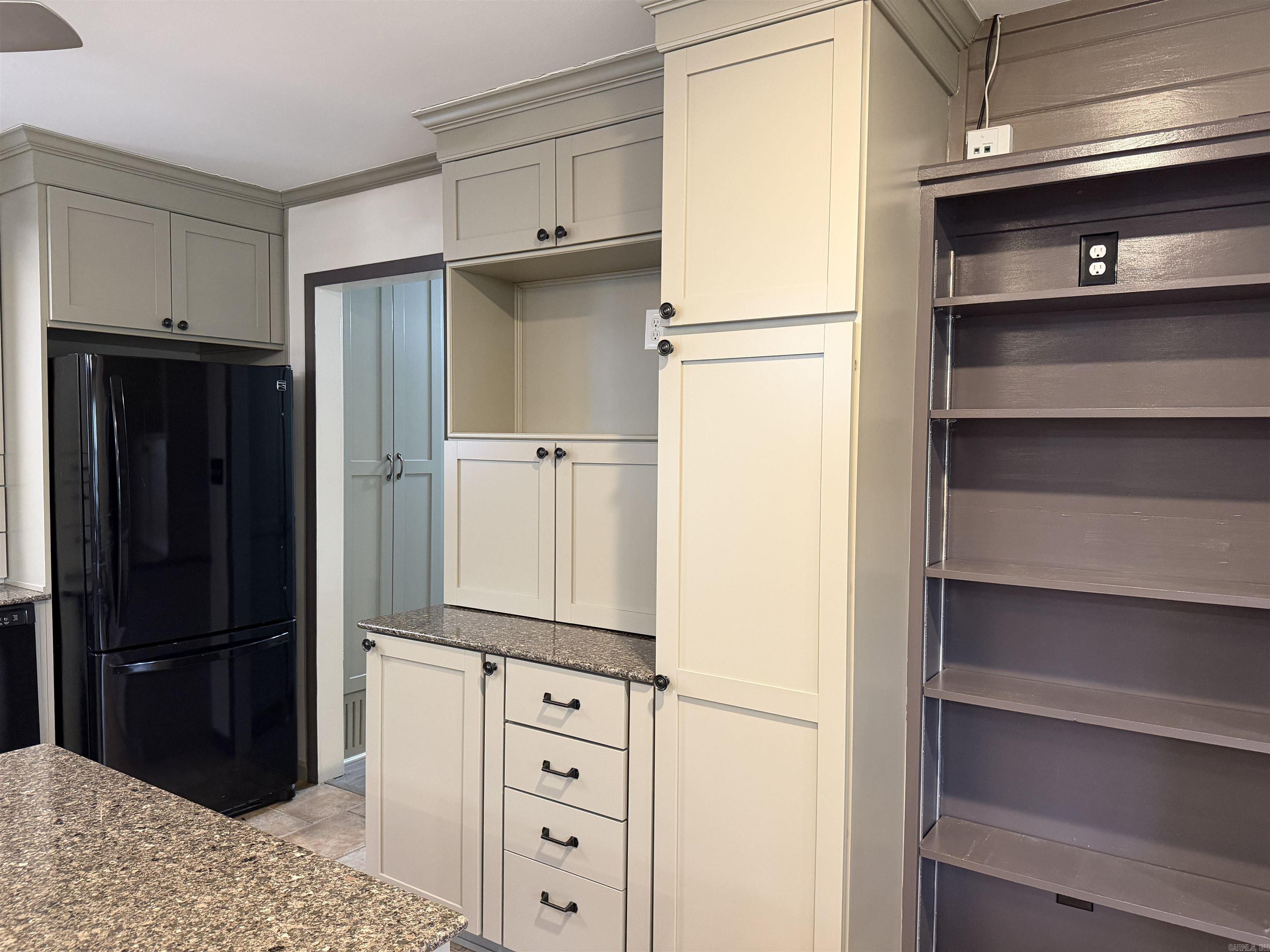 FORREST ACRES OVERLOOK - Residential