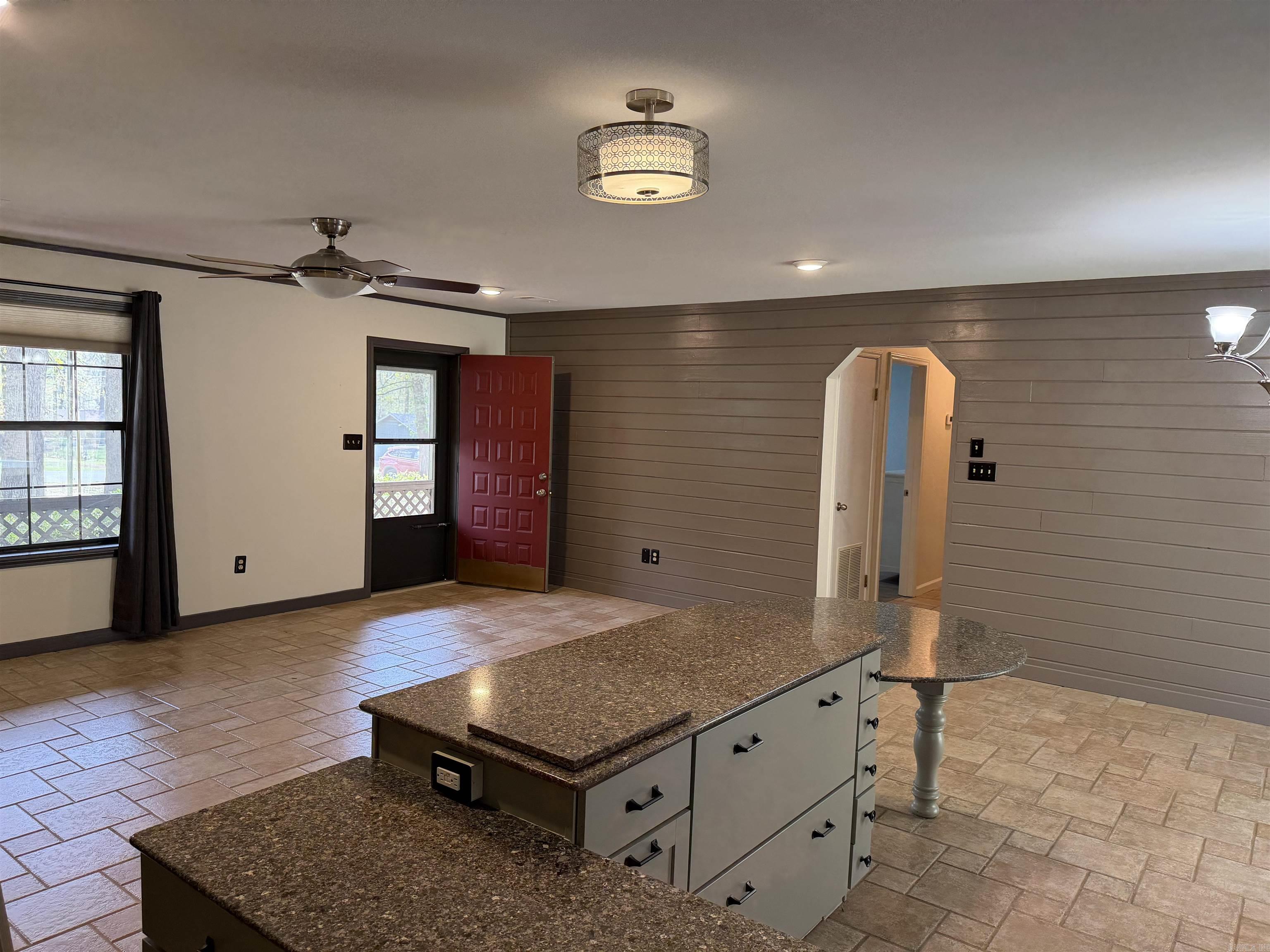 FORREST ACRES OVERLOOK - Residential