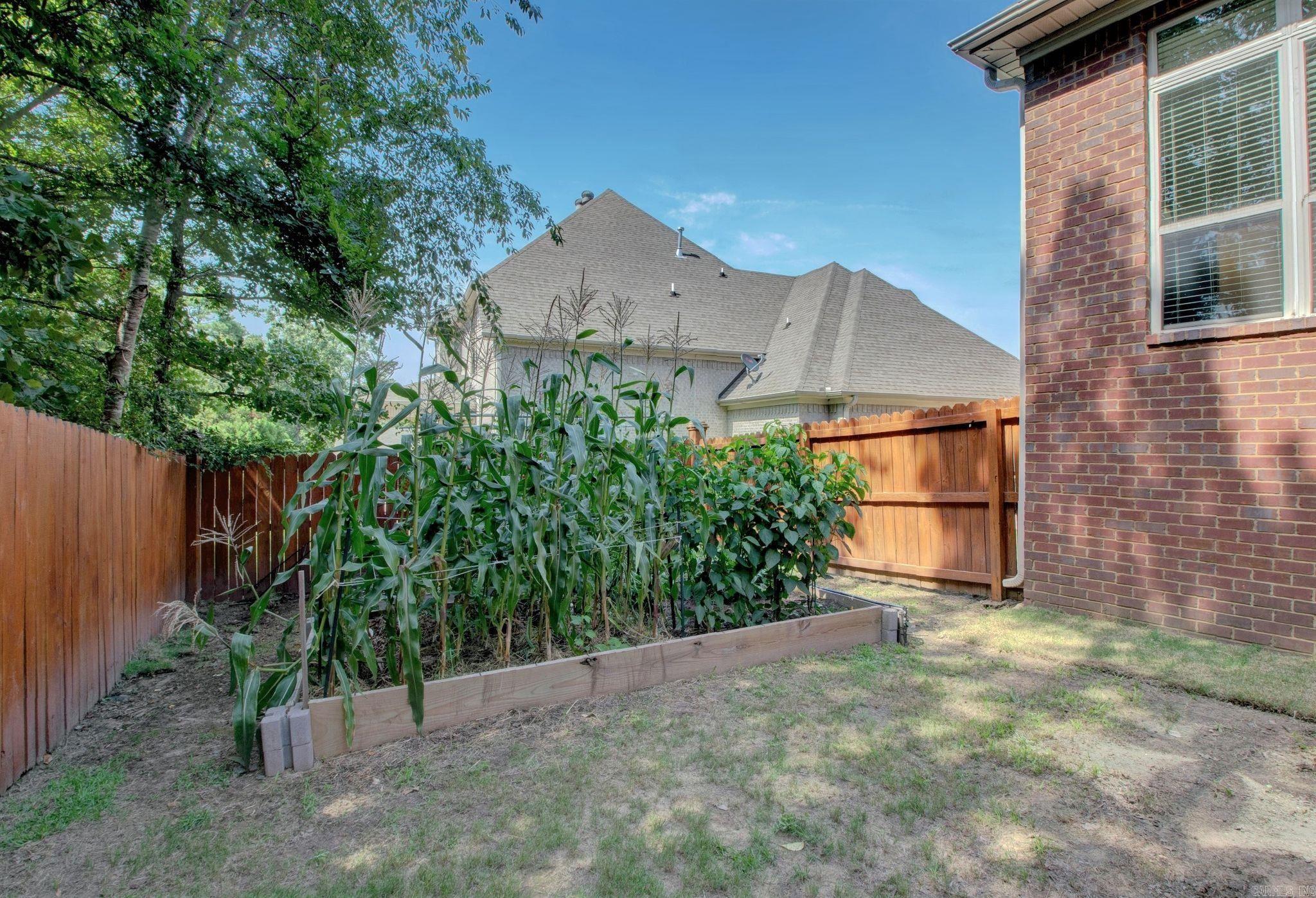 CHENAL VALLEY EPERNAY PLACE - Residential