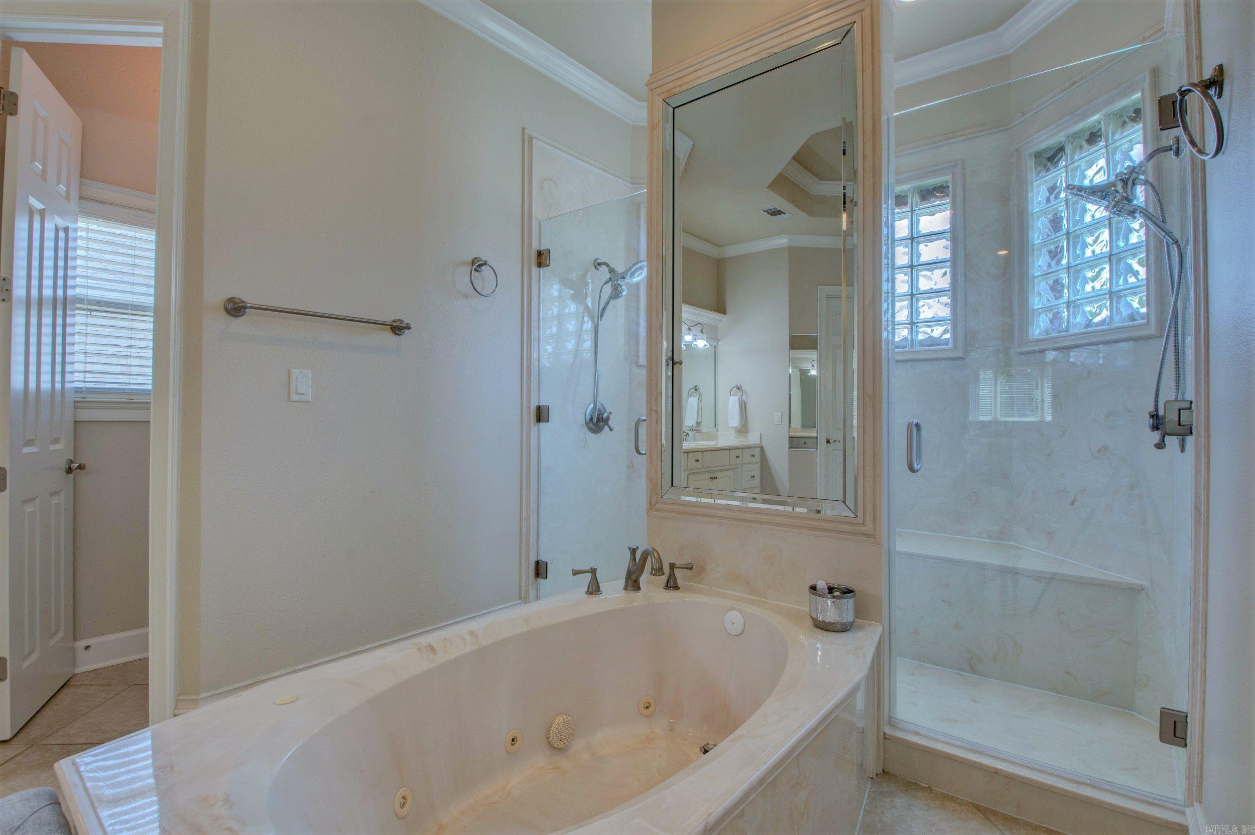 CHENAL VALLEY EPERNAY PLACE - Residential