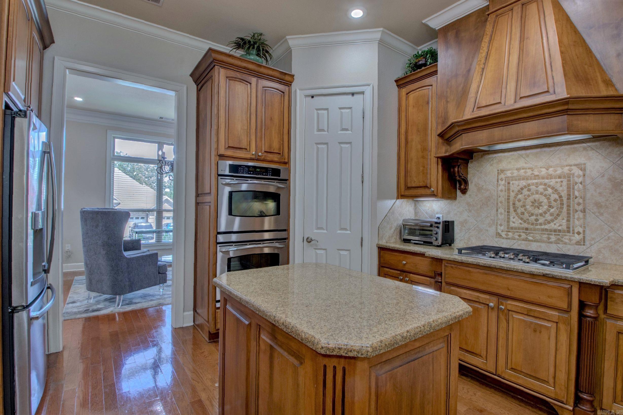 CHENAL VALLEY EPERNAY PLACE - Residential