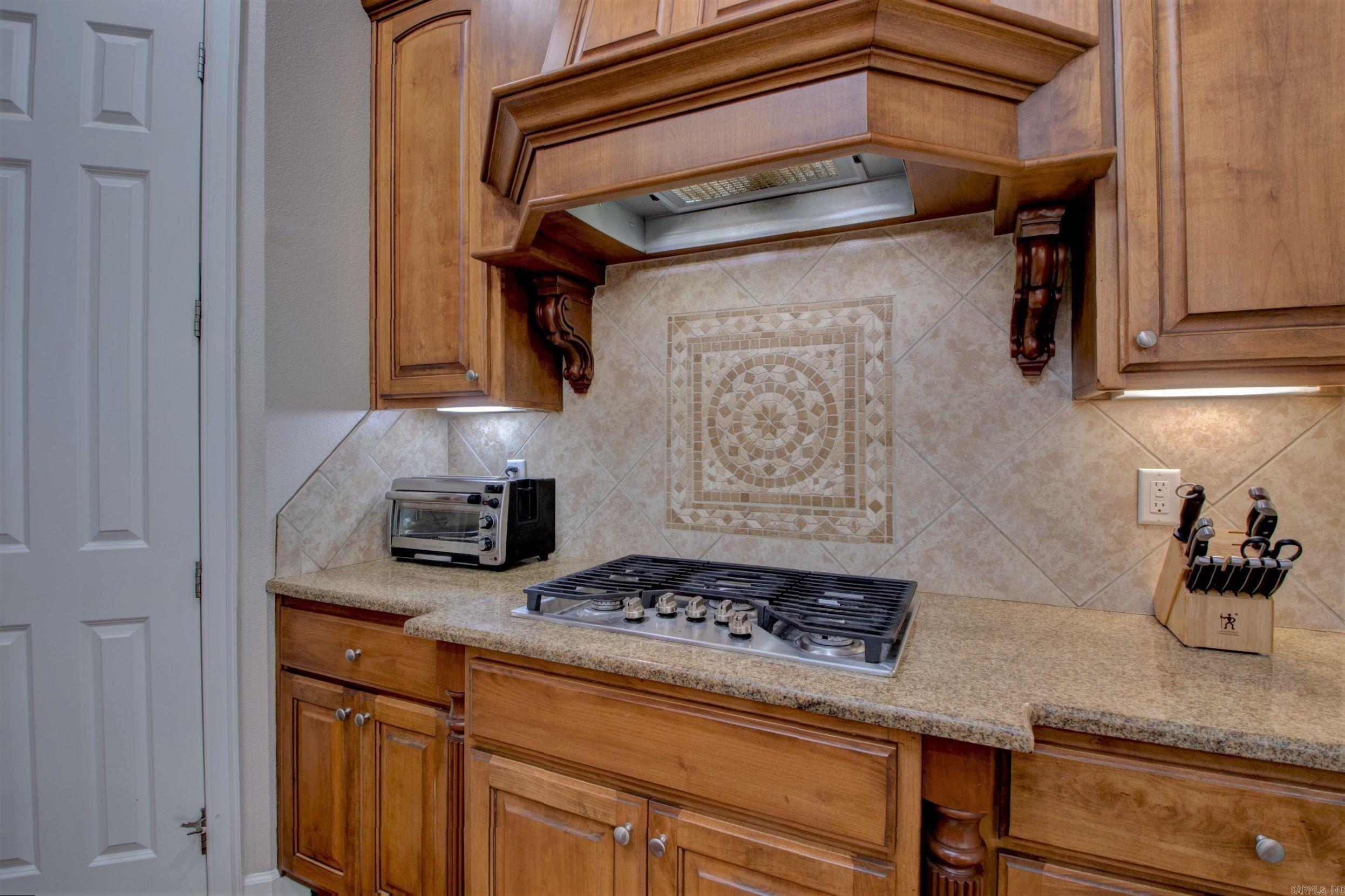 CHENAL VALLEY EPERNAY PLACE - Residential